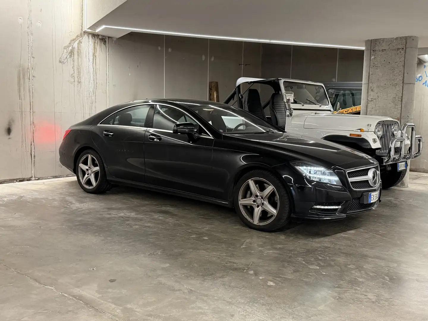 Mercedes-Benz CLS 500 4Matic 7G-TRONIC amg line - 2