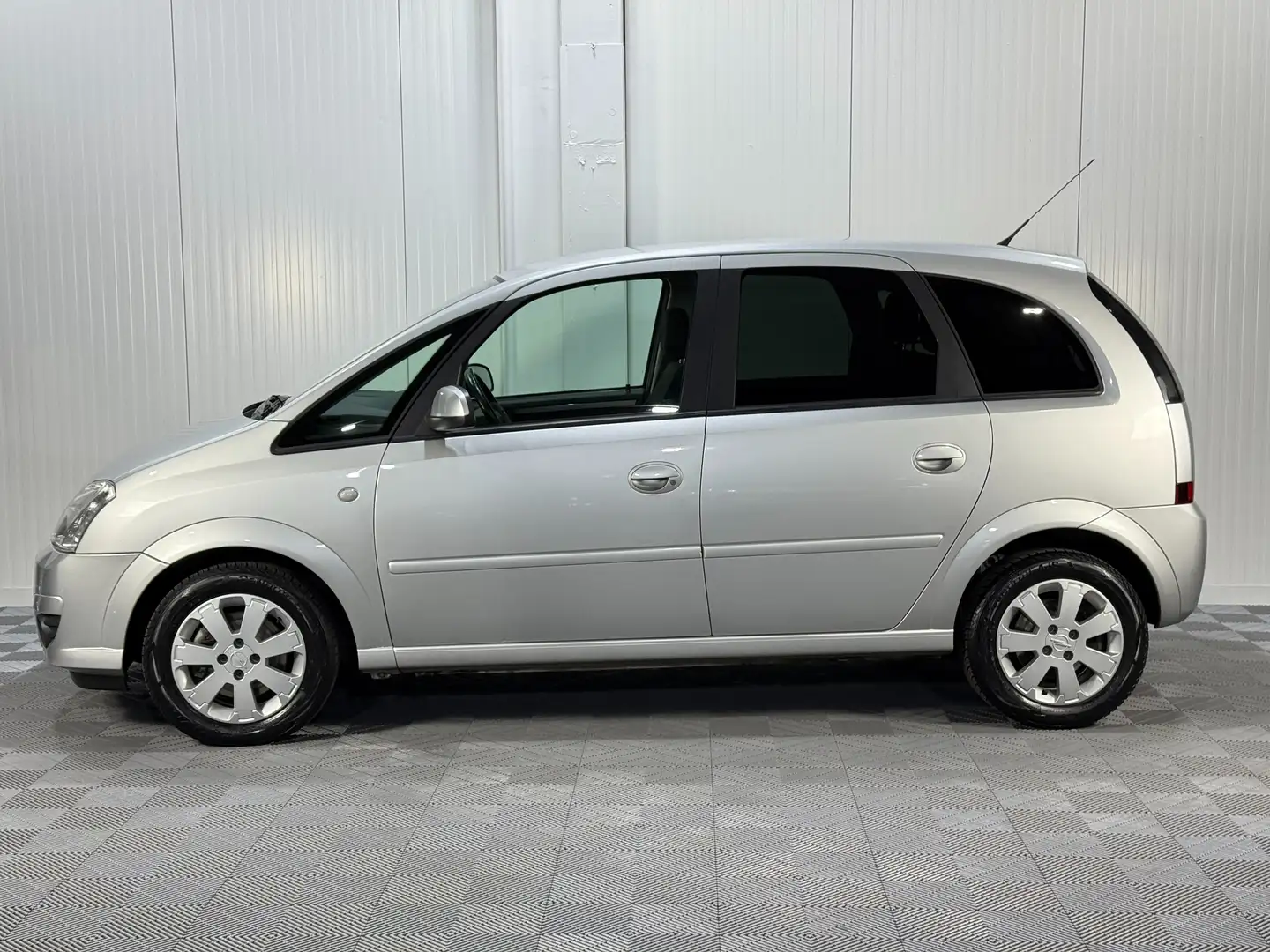 Opel Meriva 1.6 16V|57 TSD KM|BREMSEN+REIFEN+INSP.+TÜV NEU Silber - 2