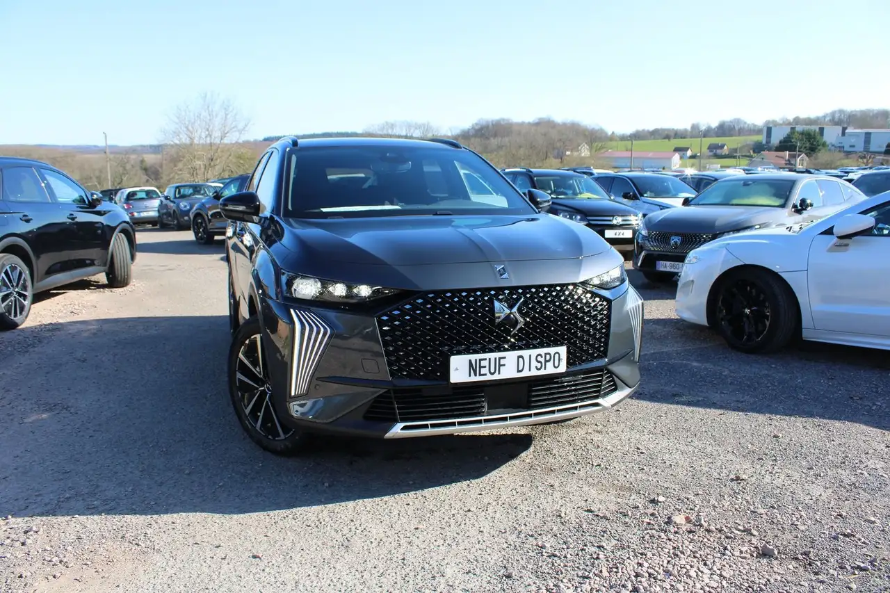 DS Automobiles DS 7 Crossback 2025