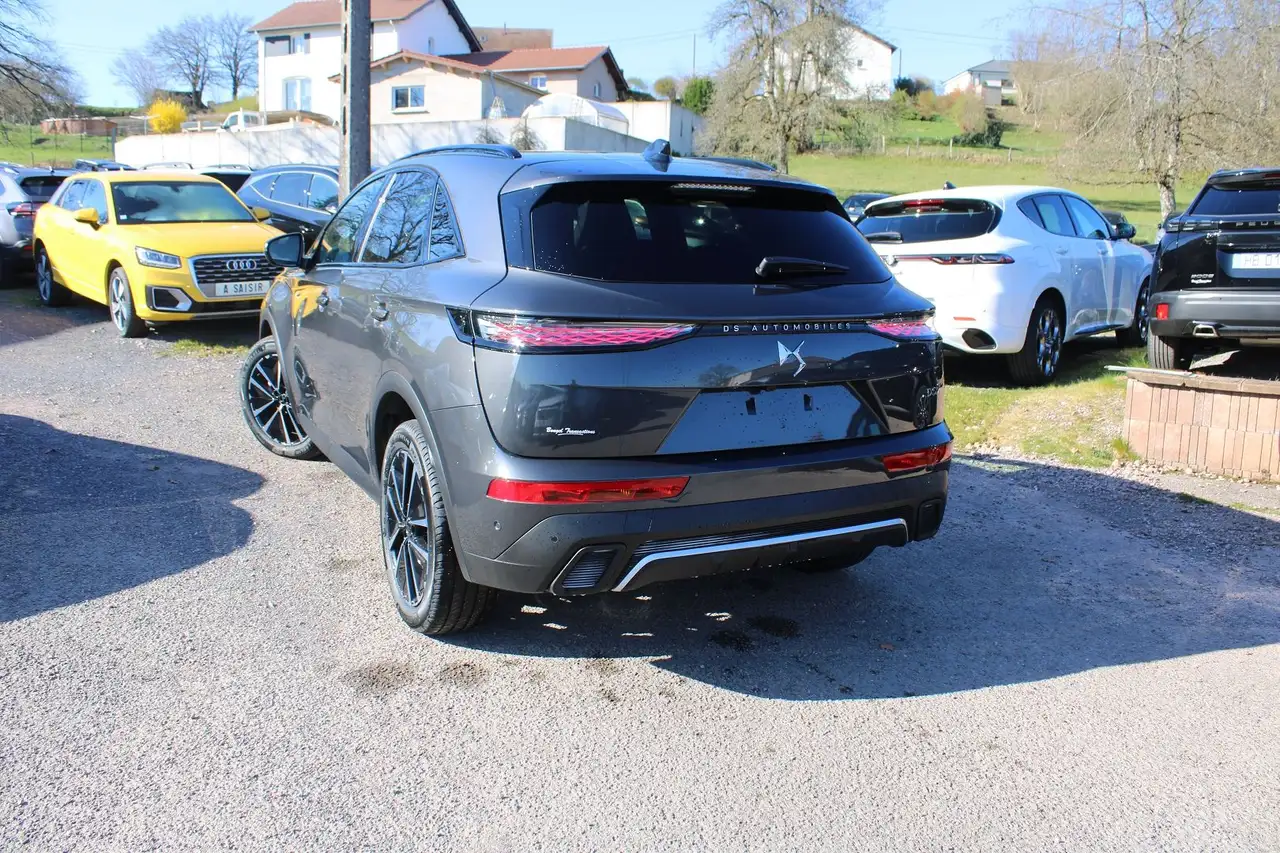 DS Automobiles DS 7 Crossback 2025