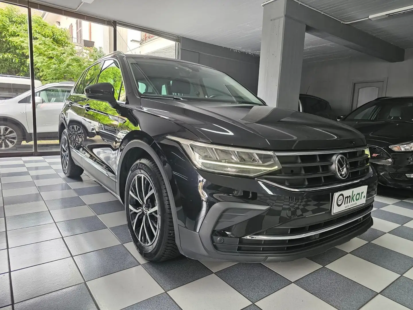 Volkswagen Tiguan Tiguan 2.0 tdi Life 122cv Noir - 1