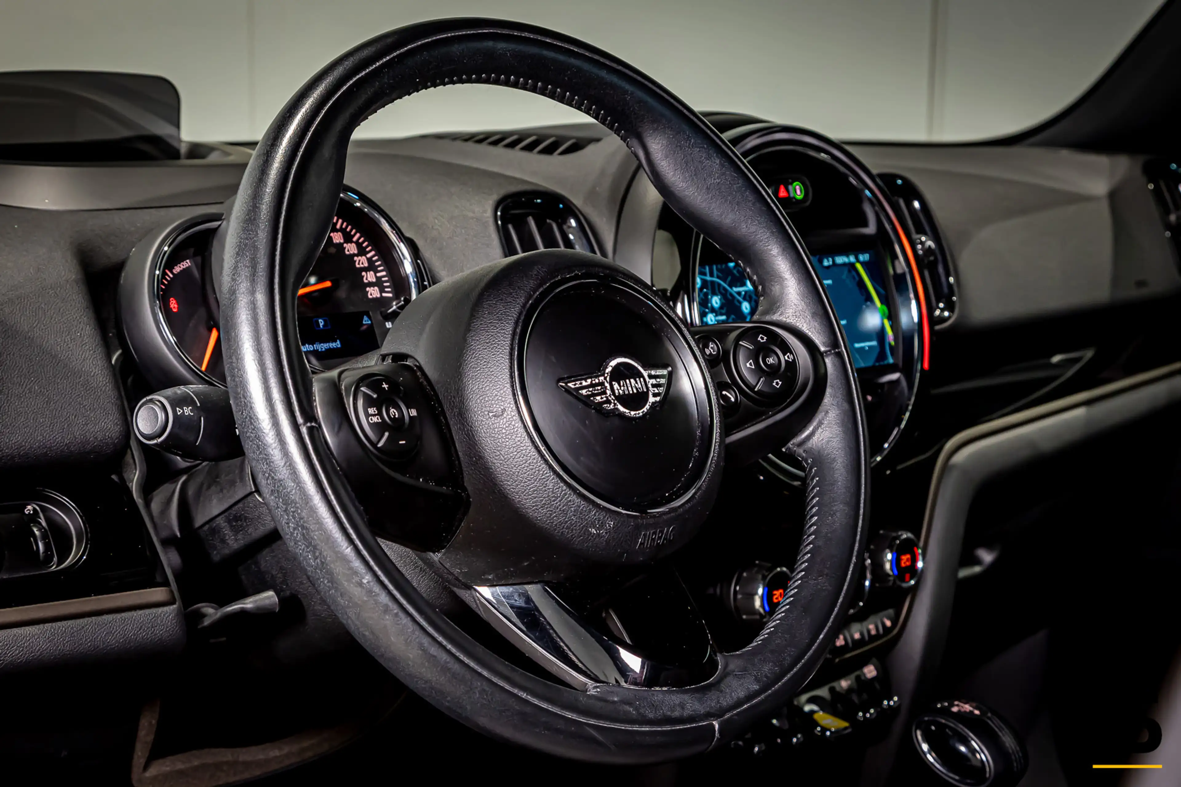 MINI Cooper SE Countryman 1.5 ALL4 Chili|HUD|1eig|StoelVerw — photo 13