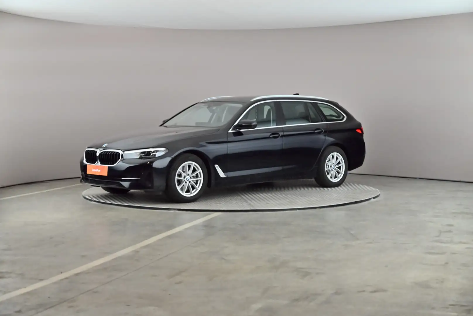 BMW 520 5 Touring 520dA xDrive MHEV Business LEDER/CUIR LE Zwart - 1