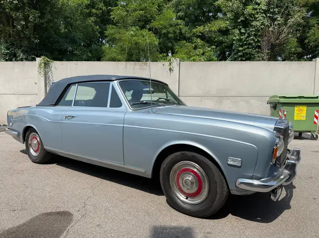 Rolls-Royce Corniche convertible mulliner park ward