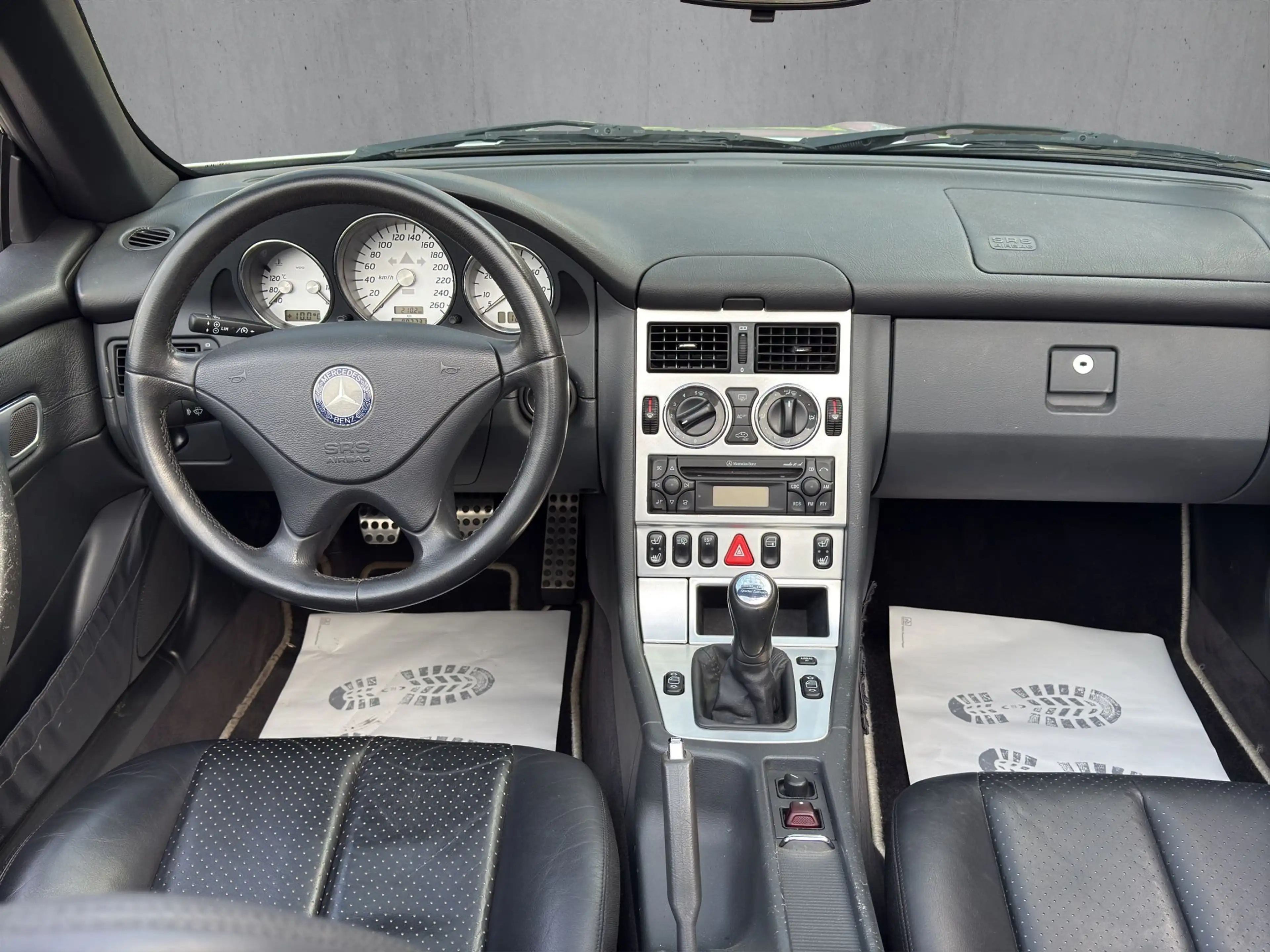 Mercedes-Benz SLK 200 Kompressor Special Edition*1.Hand*Rentnerfahrzeug* — photo 12