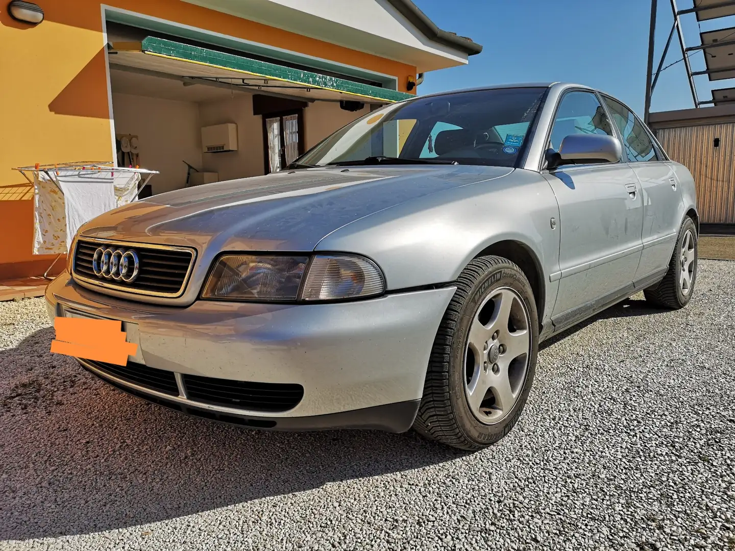 Audi A4 2.5 V6 tdi - 2