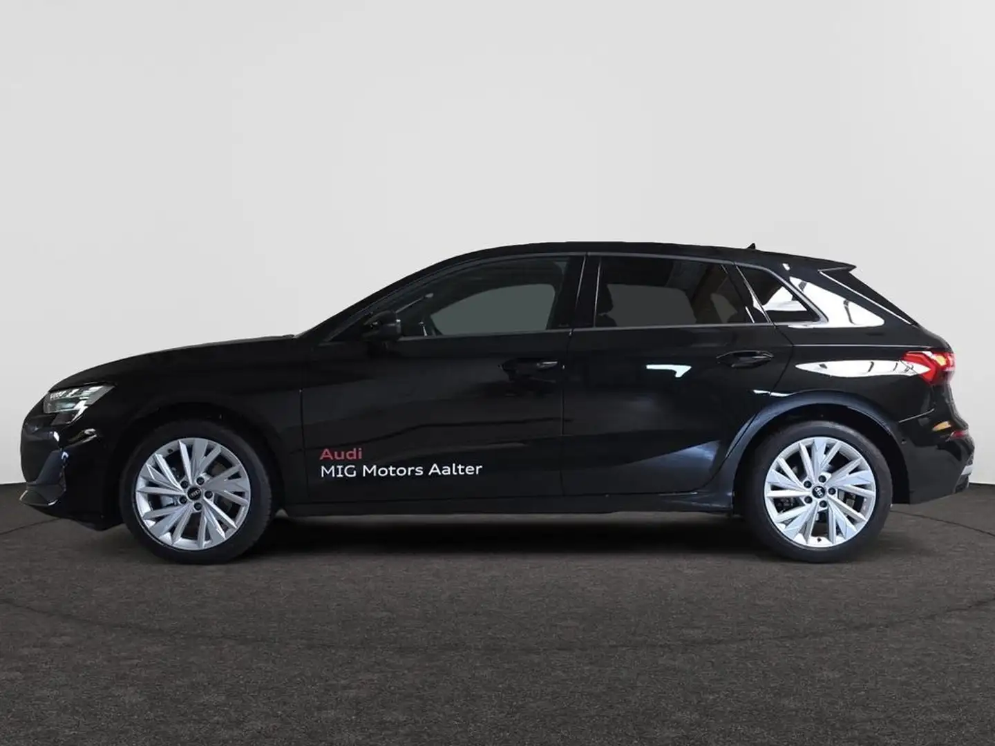 Audi A3 Sportback Business Edition Attraction 35 TFSI Nero - 2