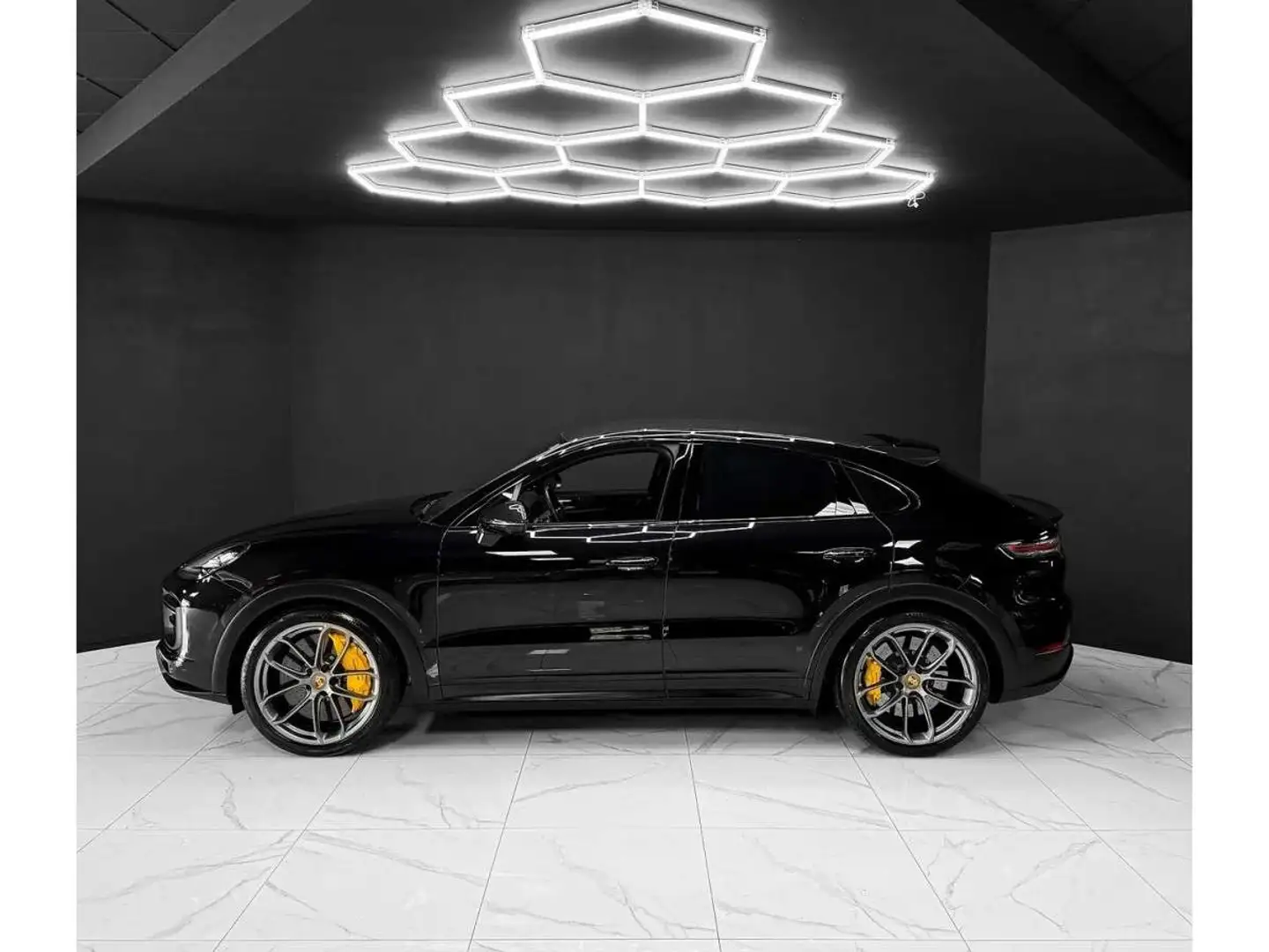 Porsche Cayenne Coupe Turbo GT Noir - 2
