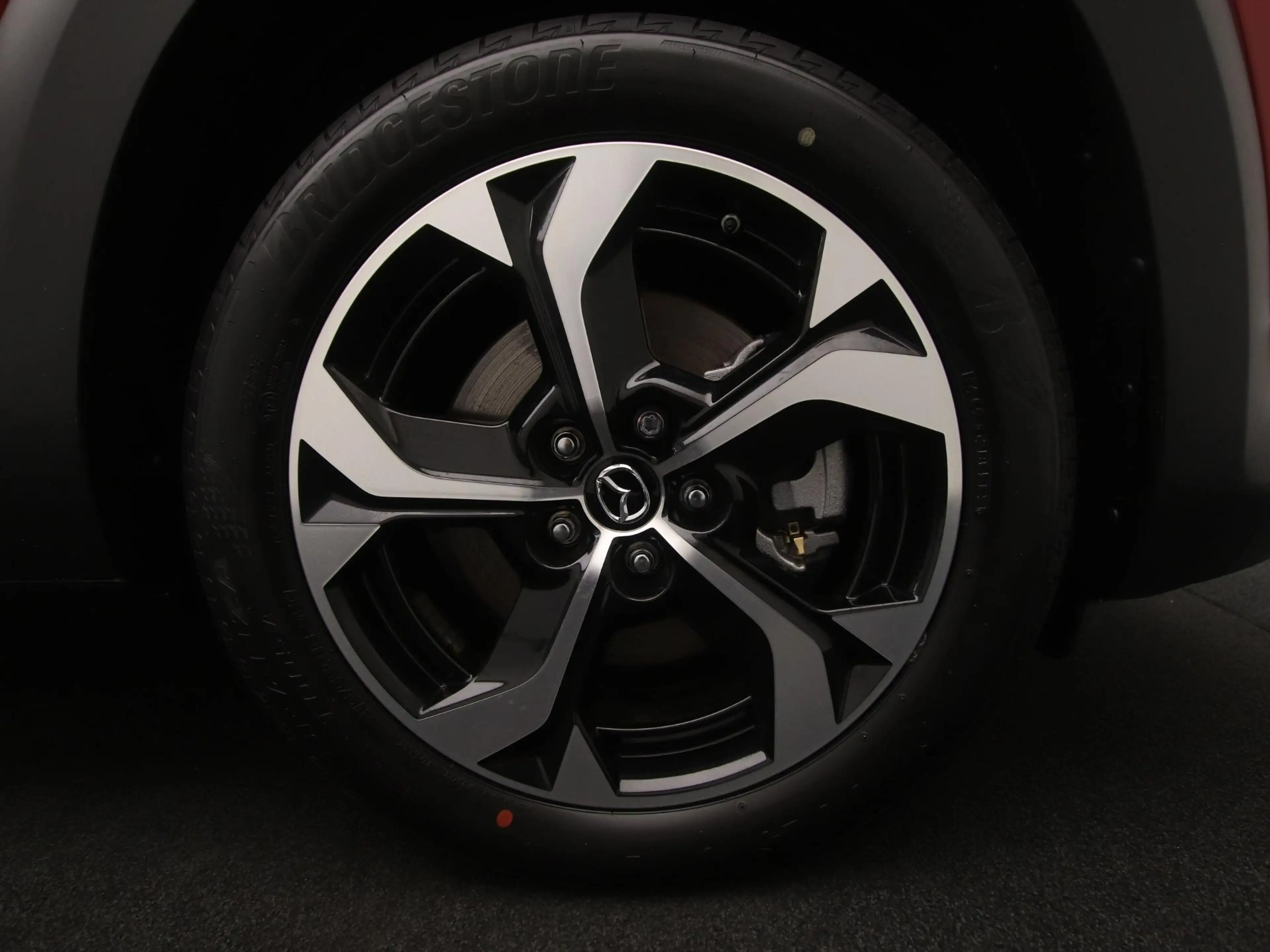 Mazda MX-30 e-SkyActiv R-EV Makoto met Premium Pack | demo voo — photo 9