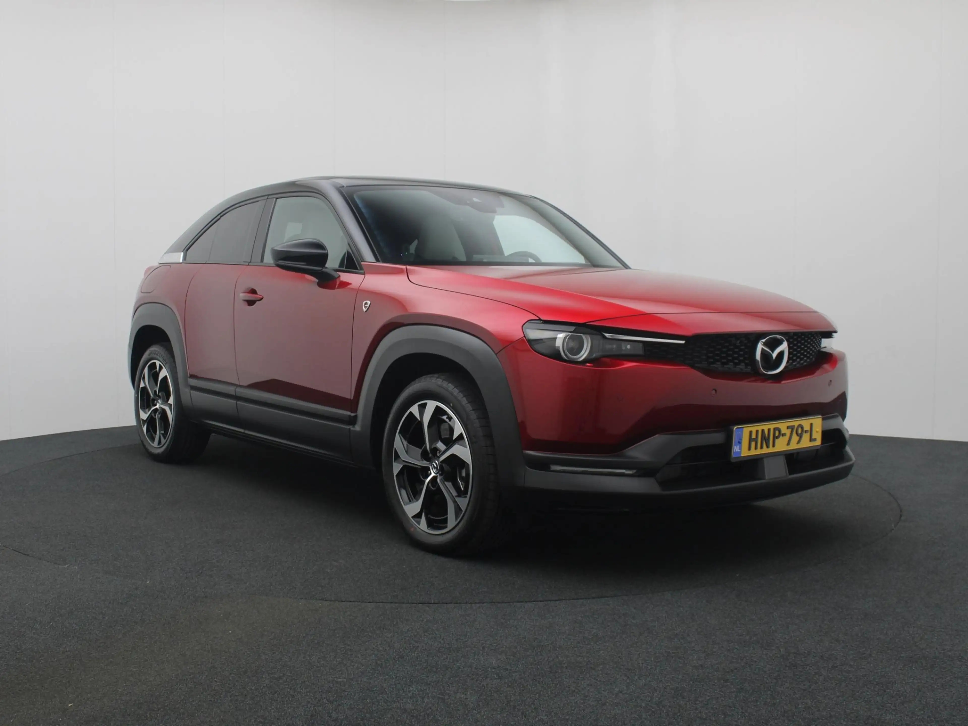 Mazda MX-30 e-SkyActiv R-EV Makoto met Premium Pack | demo voo — photo 7