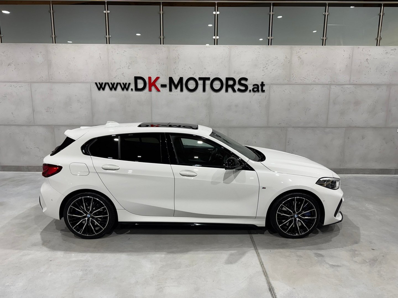 BMW 135 M135 i xDrive / Pano / HeadUp / Performance / RFK