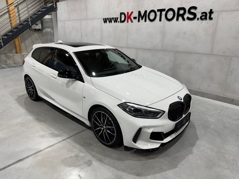 BMW 135 M135 i xDrive / Pano / HeadUp / Performance / RFK — photo 2