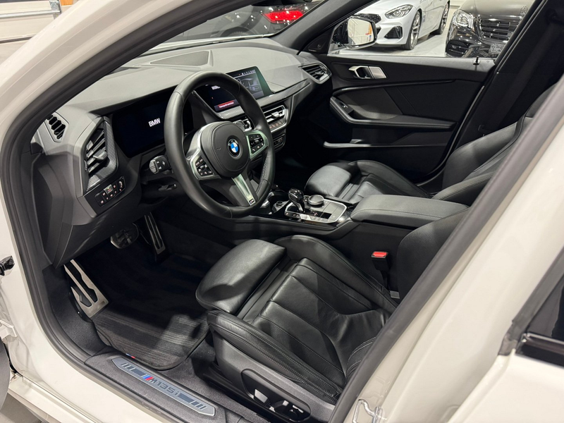 BMW 135 M135 i xDrive / Pano / HeadUp / Performance / RFK — photo 15