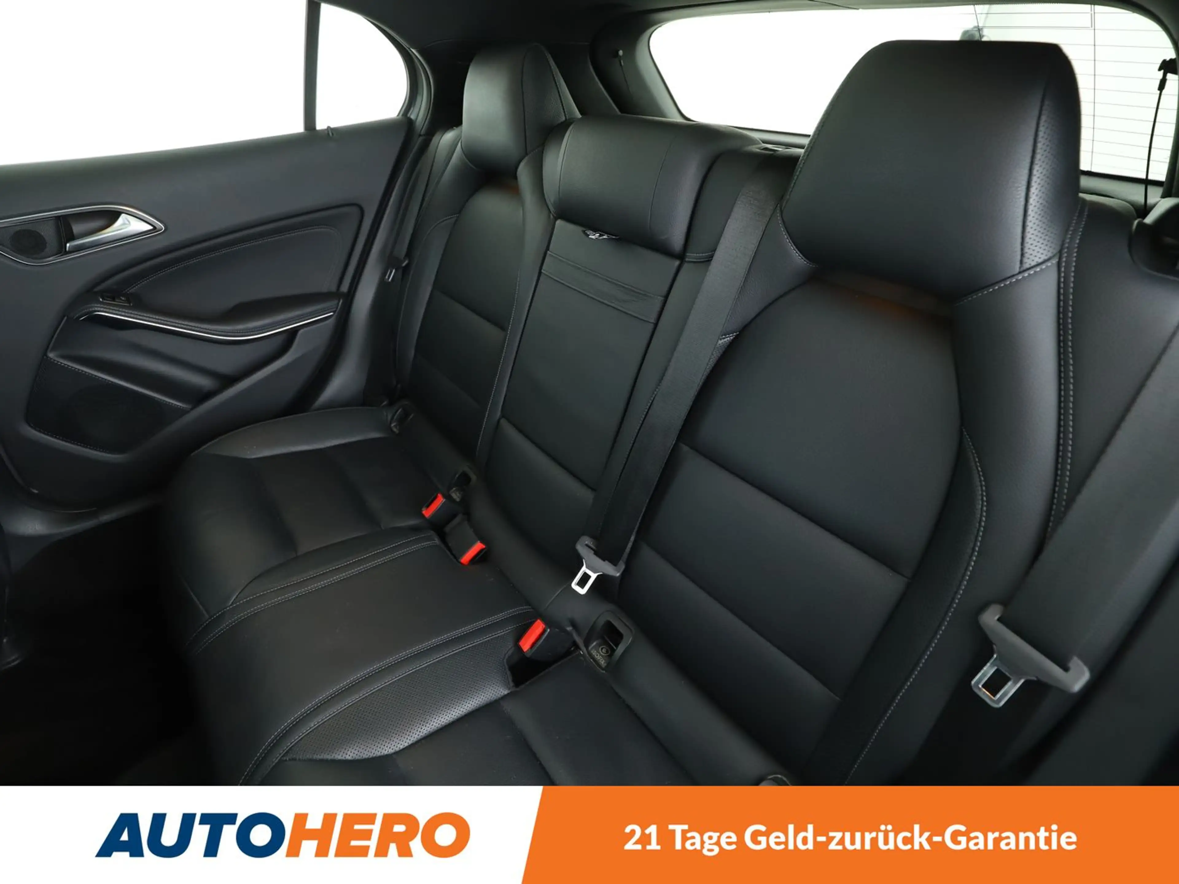 Mercedes-Benz GLA 45 AMG GLA 45 AMG 4Matic Aut. *BI-XENON*NAVI*TEMPO* — photo 14