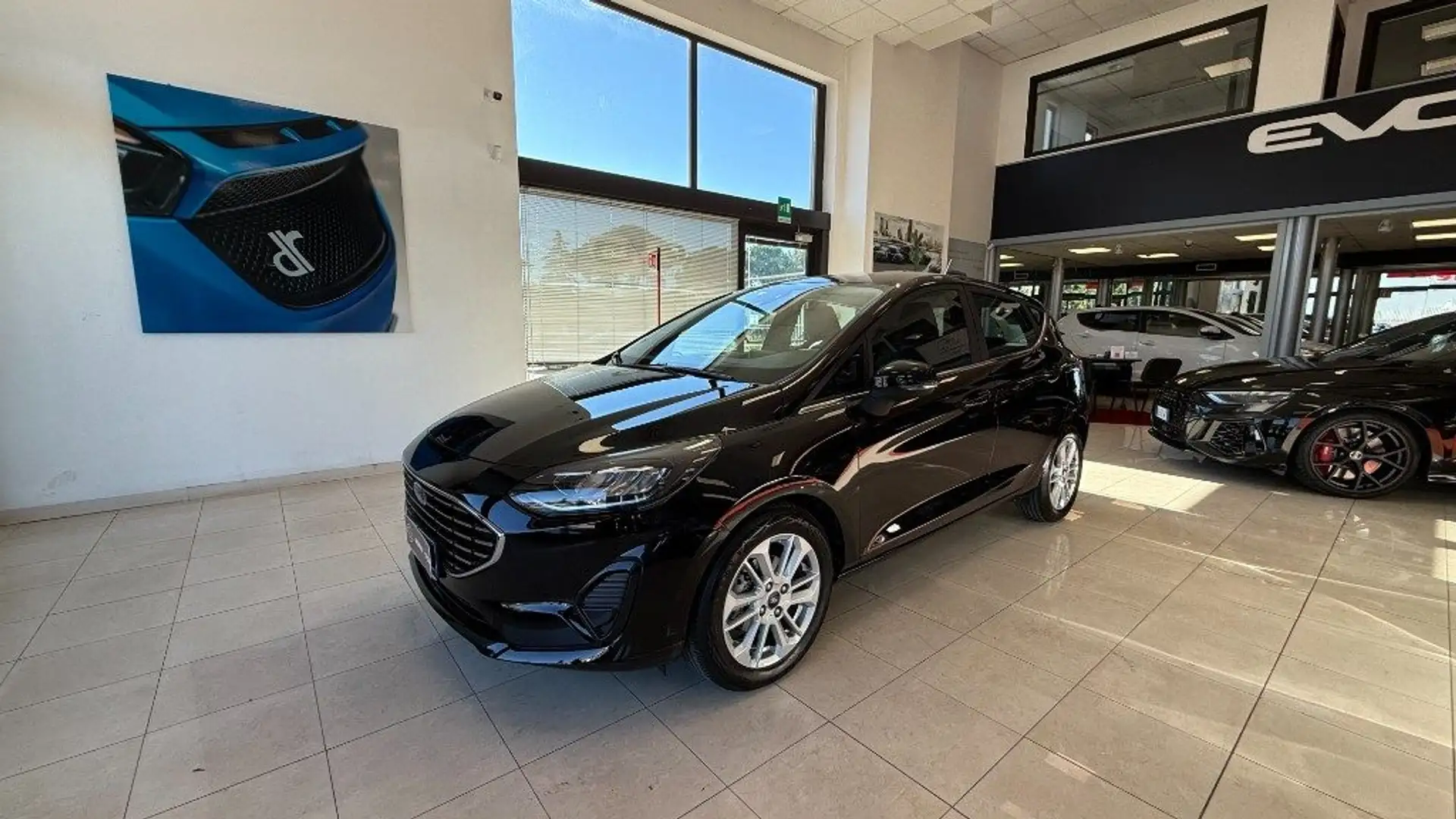 Ford Fiesta 1.1 75 CV GPL 5 porte Titanium Grau - 2