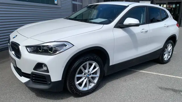 Bmw X2 xDrive 18 d Advantage, AHK, SH, Navi,