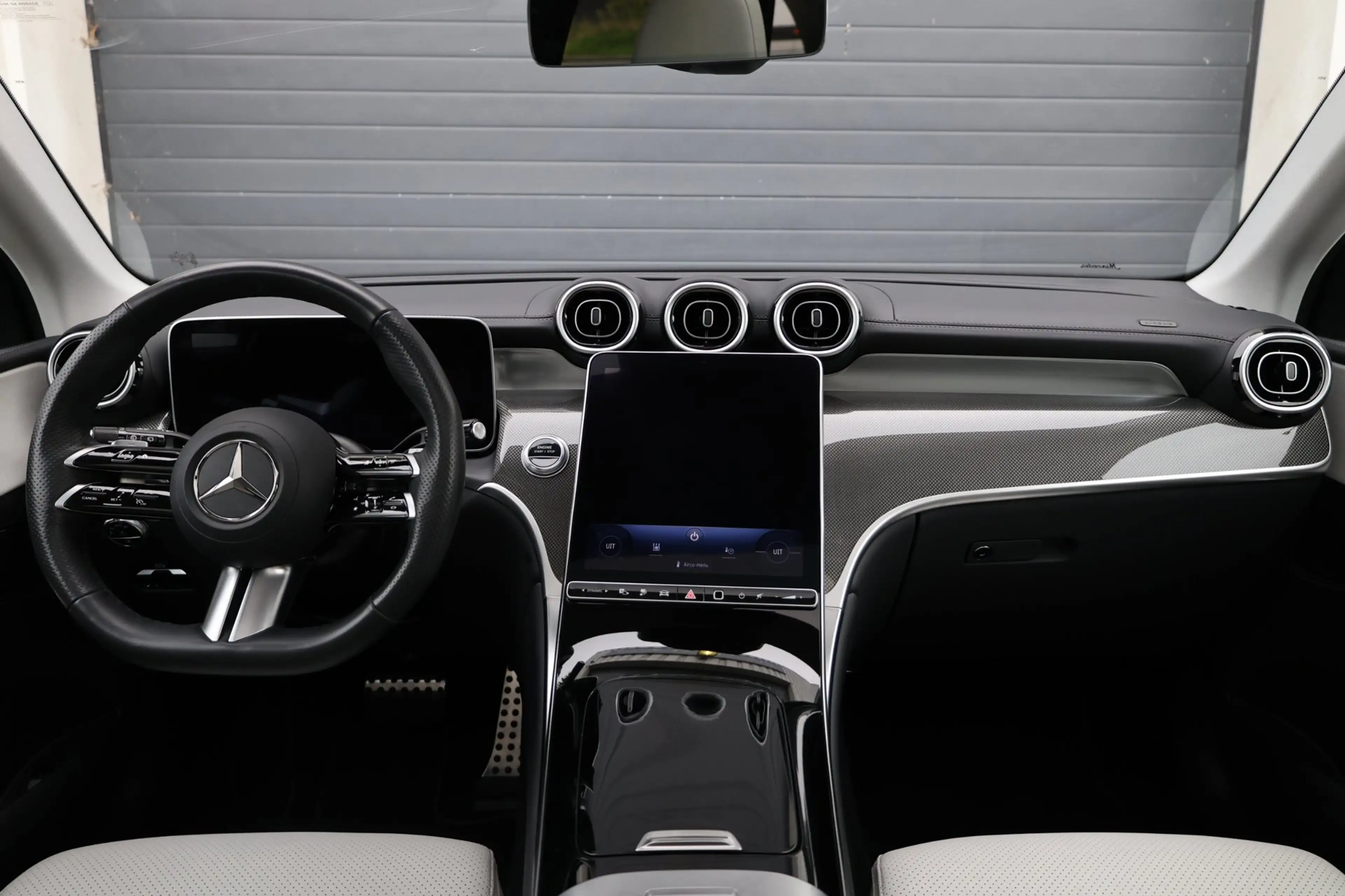 Mercedes-Benz GLC 400 400e 4MATIC AMG Line LED/VIRTUAL/SFEER/PANO/LEER+S — photo 2