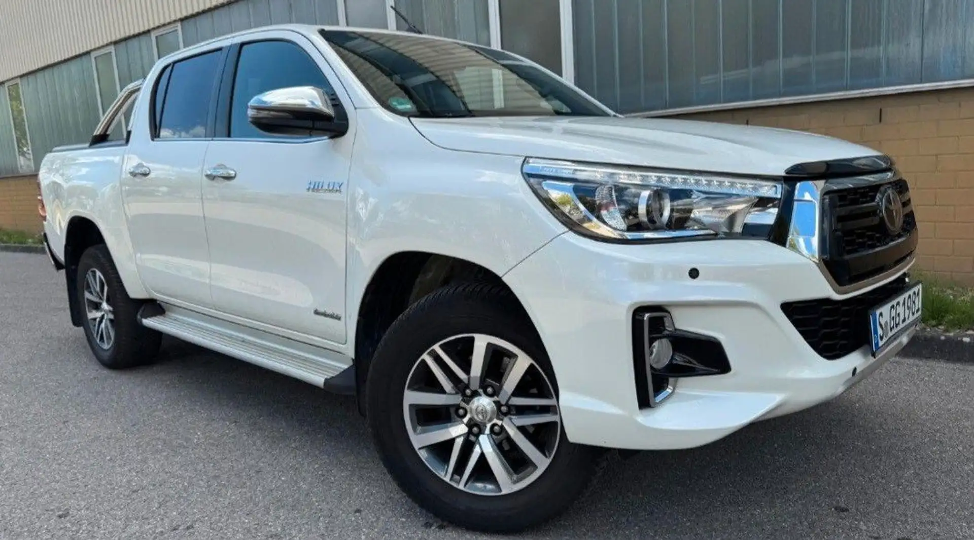 Toyota Hilux 2.4+ AUTO+NAVI+GARANTIE+LEDER+TÜV+ANHÄNGER Blanco - 1