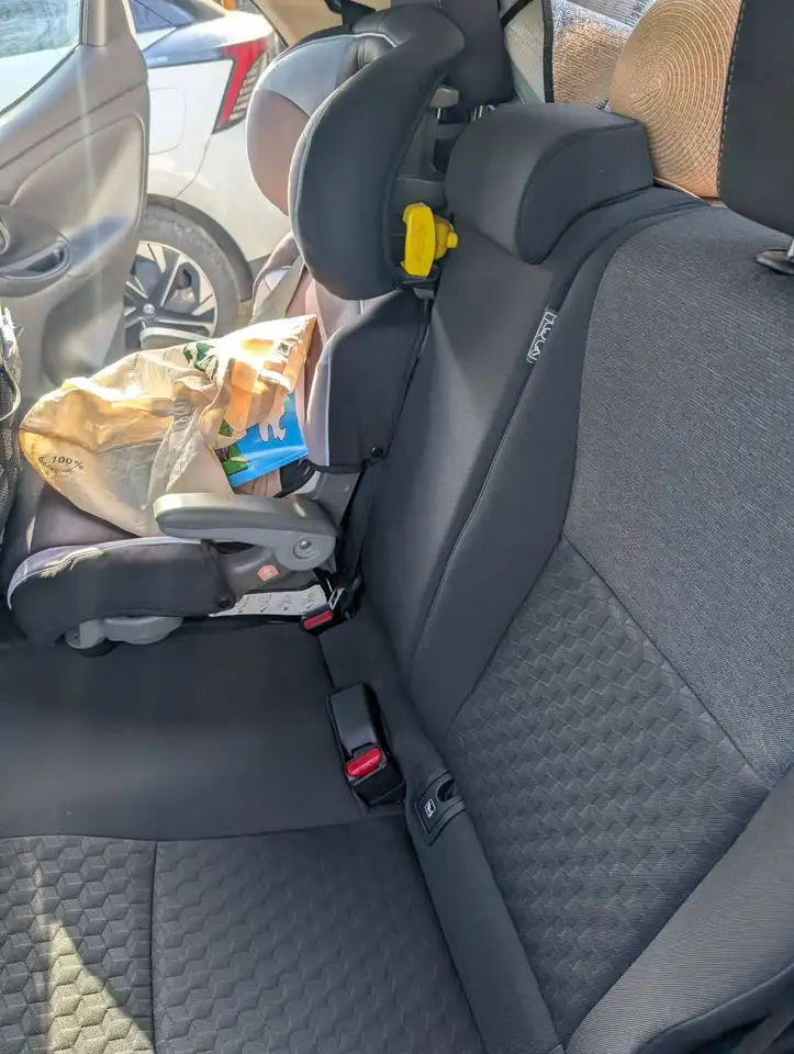 Toyota Yaris Yaris — photo 8