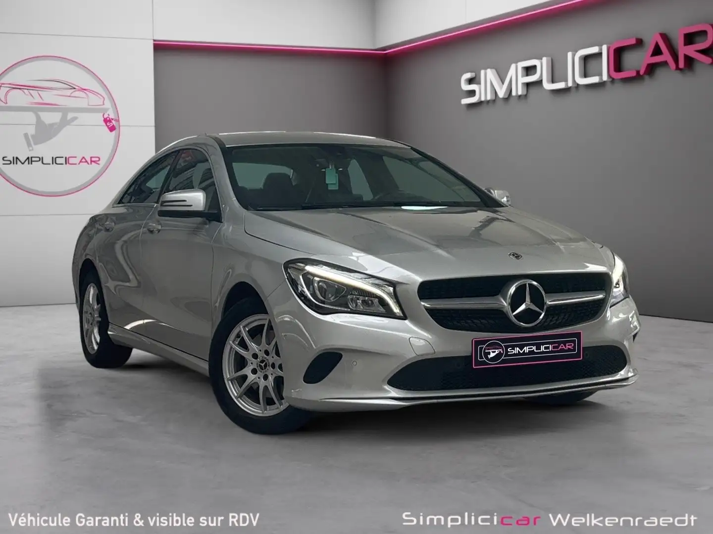 Mercedes-Benz CLA 180 BOITE AUTO/ SG CHAUFF / CAMERA /GARANTIE 12M Plateado - 1