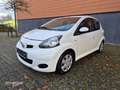 Toyota Aygo Cool 1,0 Ltr.2.Hand-Klima-8 Fach bereift Blanco - thumbnail 1