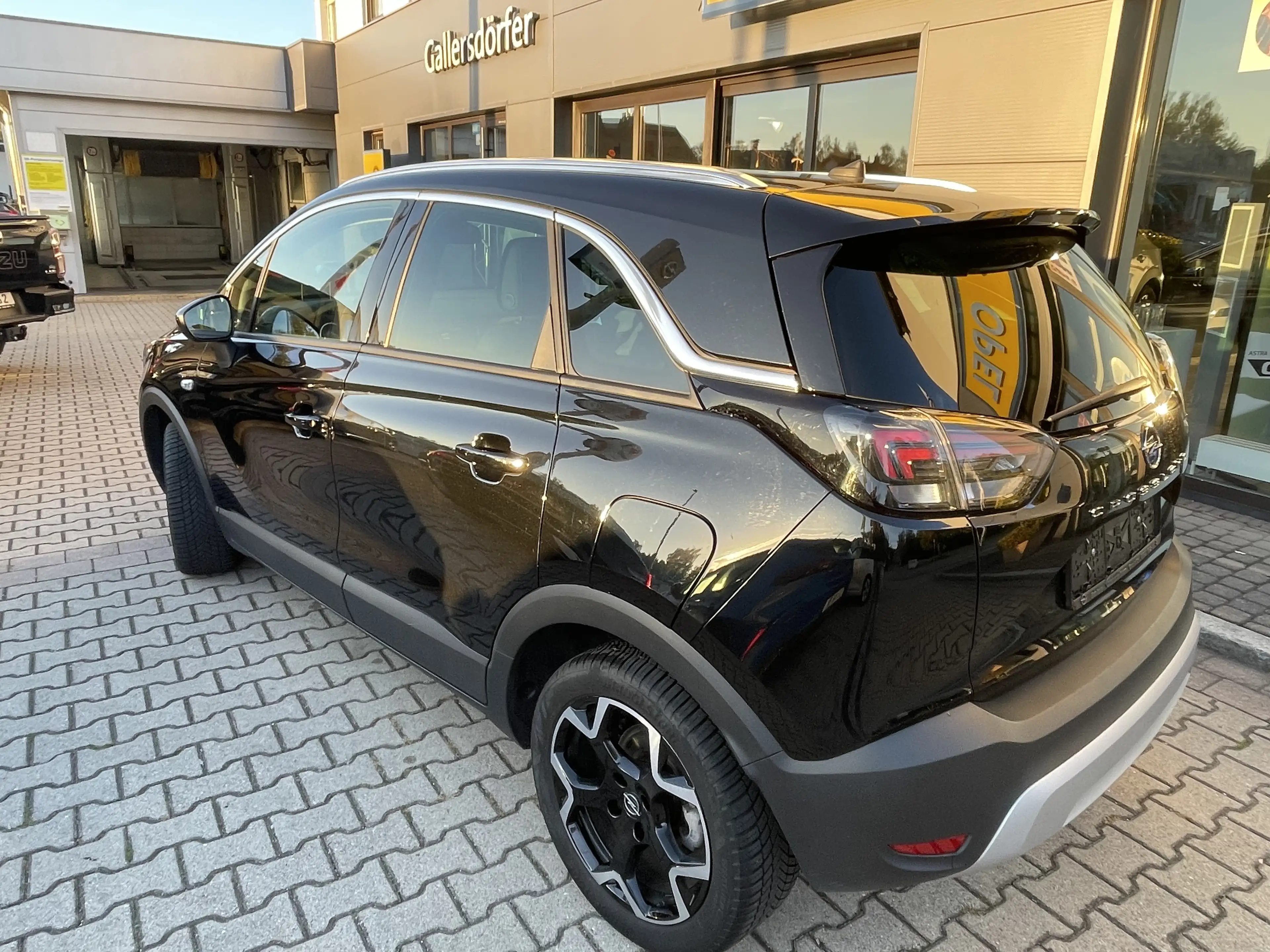 Opel Crossland Crossland 1.2 Automatik Ultimate — photo 2