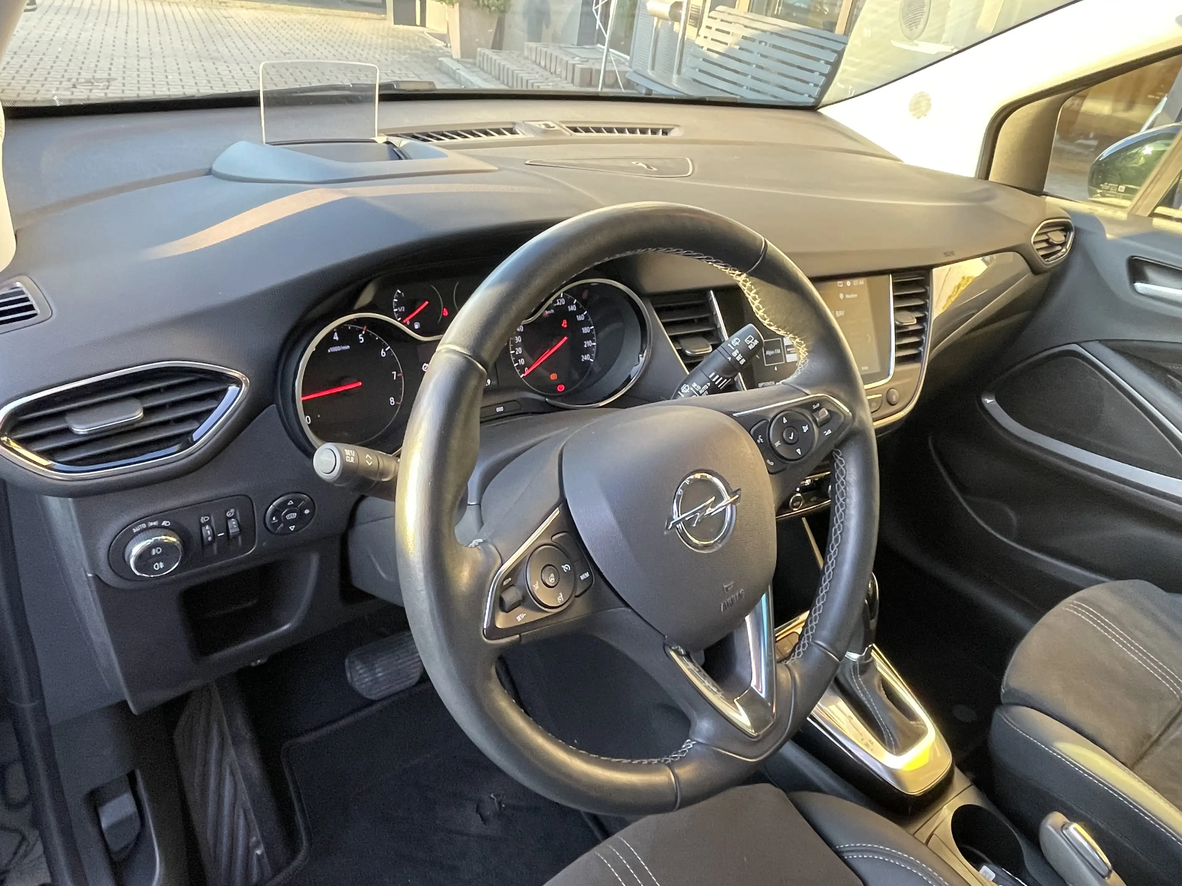 Opel Crossland Crossland 1.2 Automatik Ultimate — photo 7