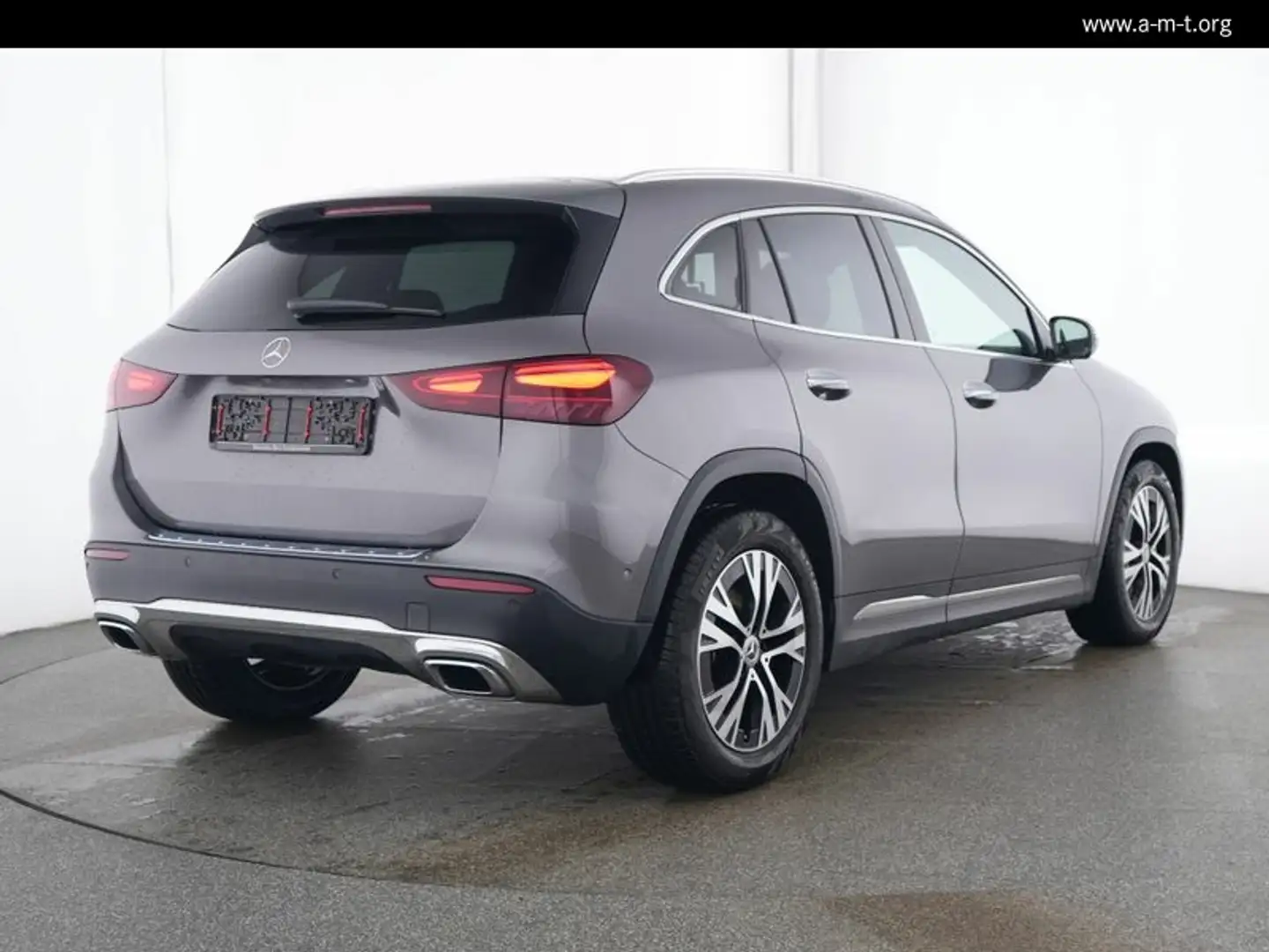 Mercedes-Benz GLA 220 GLA 220 d 4M Progr.*AHK*Multibeam*Distronic*360° Gris - 2