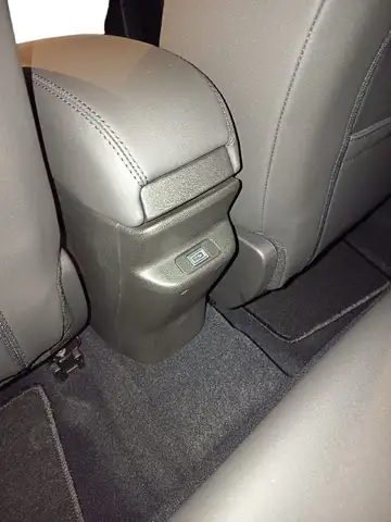Jeep Avenger view 6