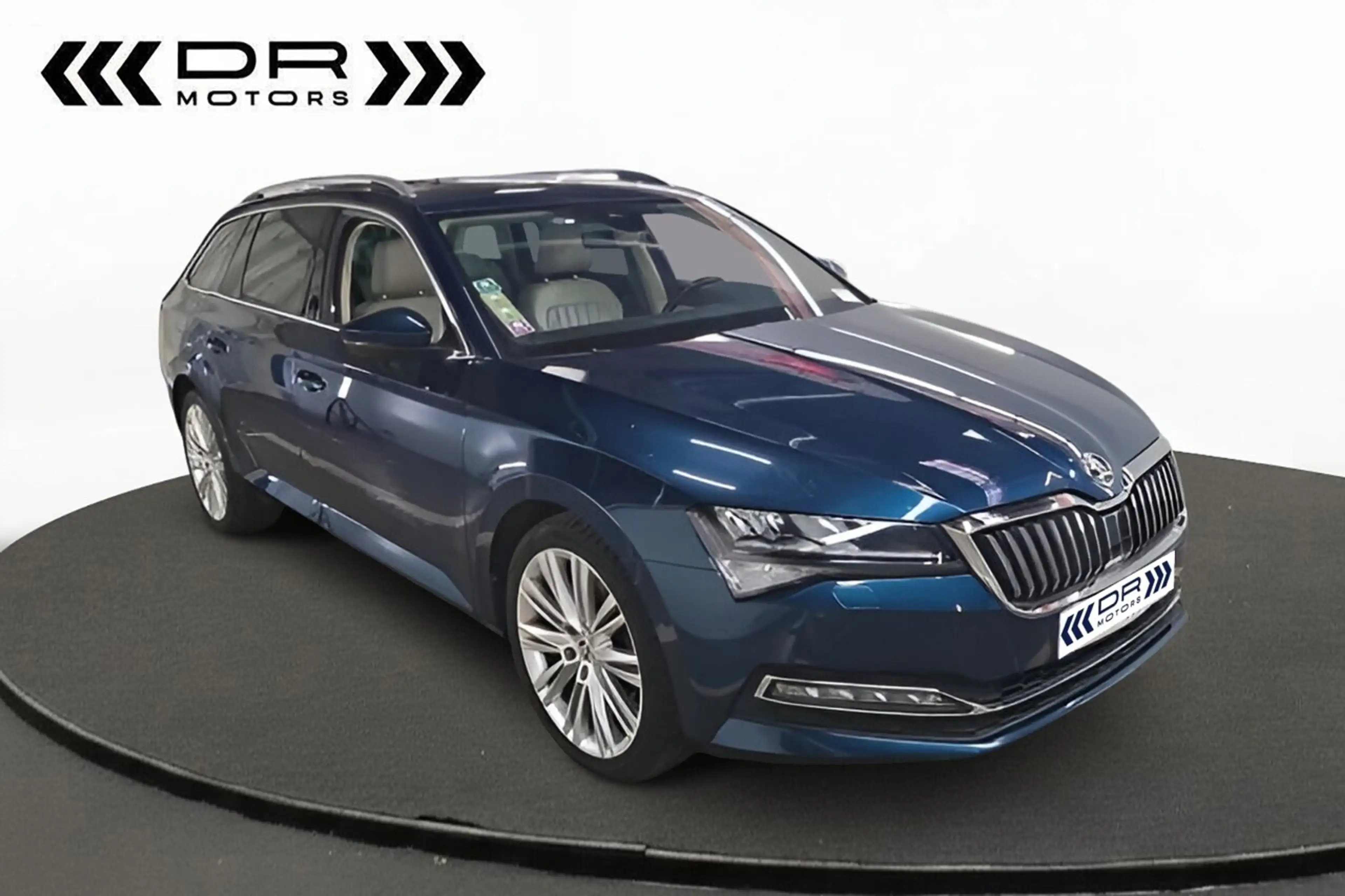 Skoda Superb 1.5 TSI STYLE - LEDER - CARPLAY — photo 4