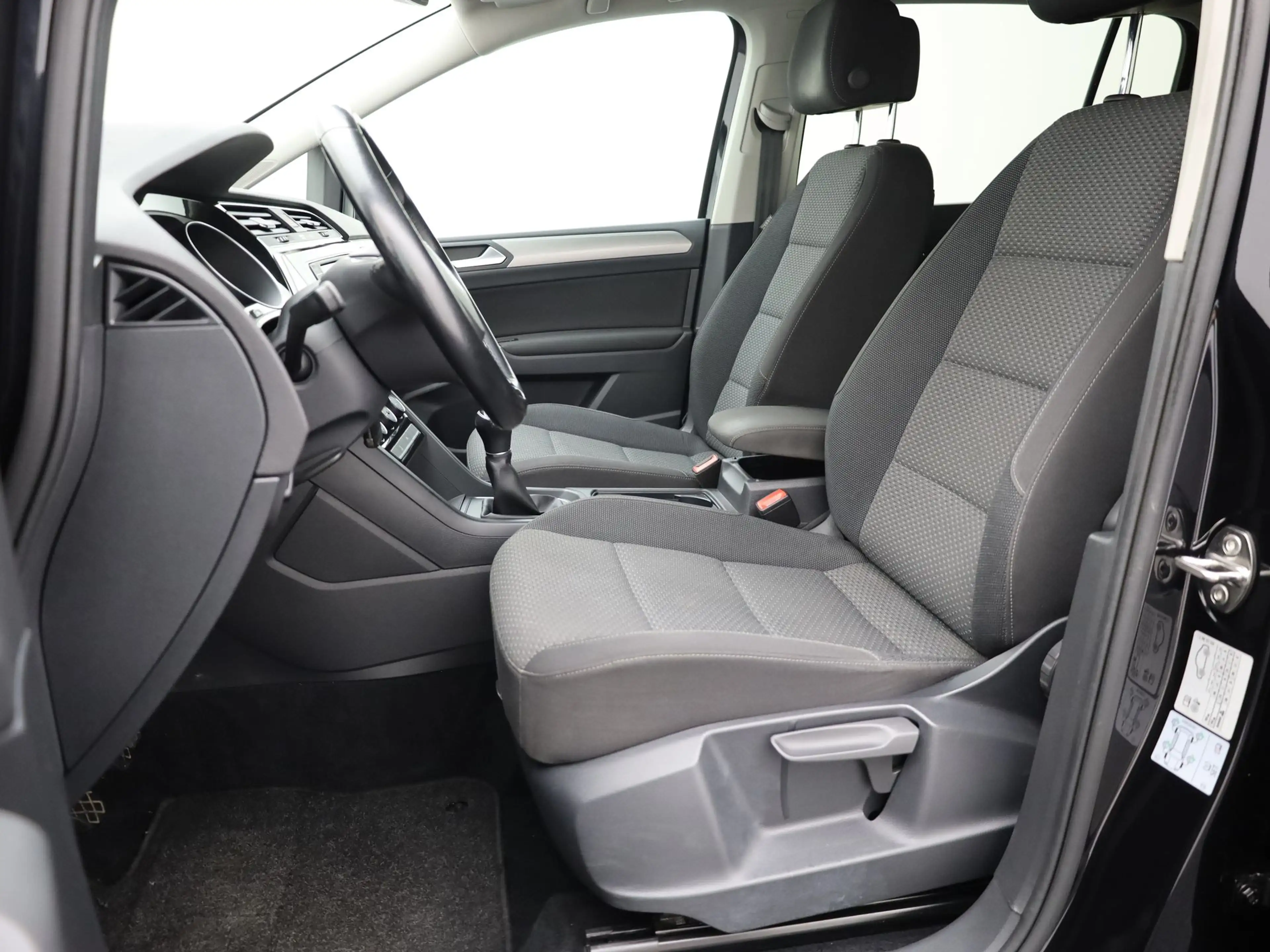 Volkswagen Touran 1.2 TSI Comfortline | Trekhaak | Camera | PDC V&A — photo 7