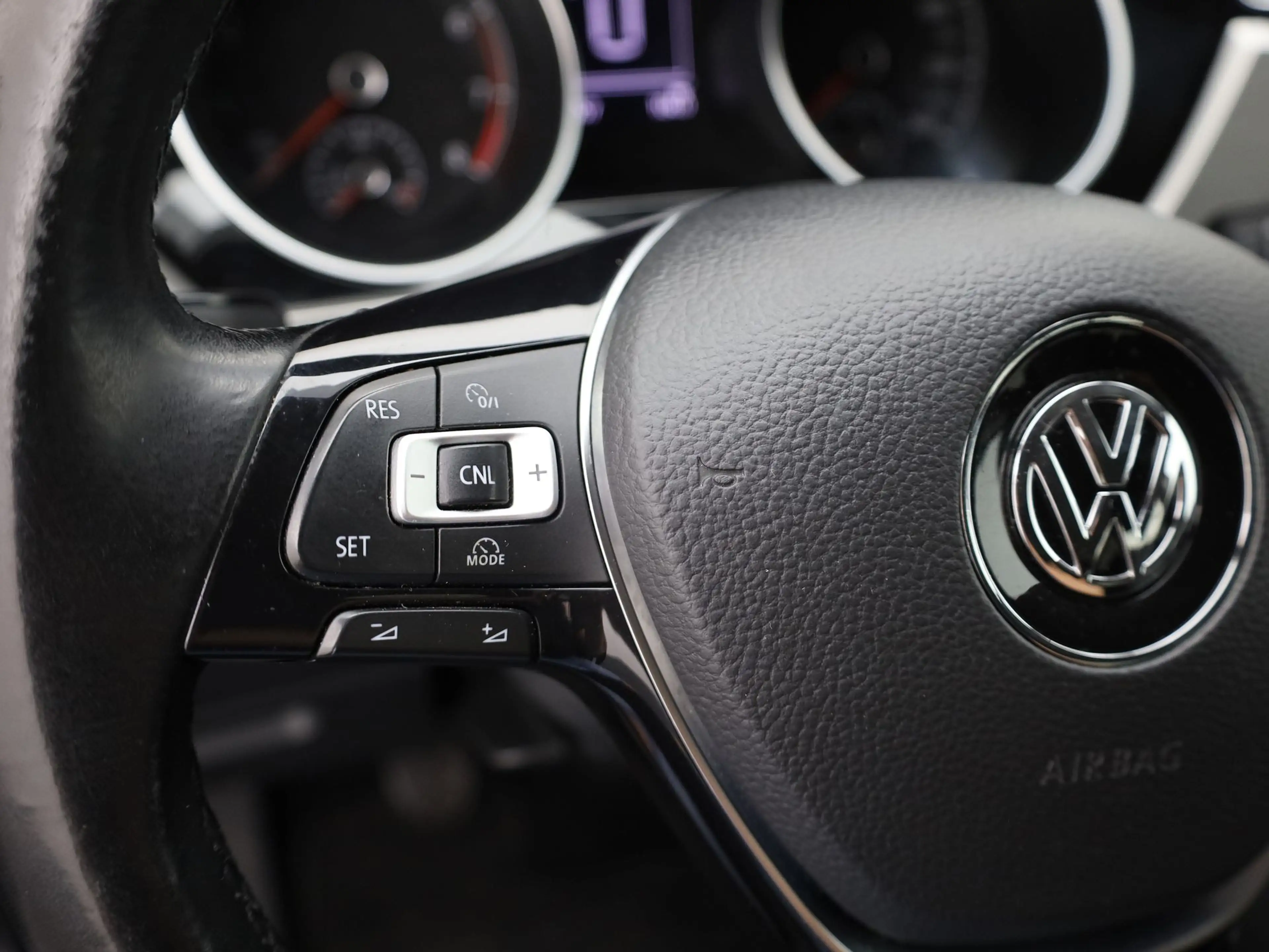 Volkswagen Touran 1.2 TSI Comfortline | Trekhaak | Camera | PDC V&A — photo 25