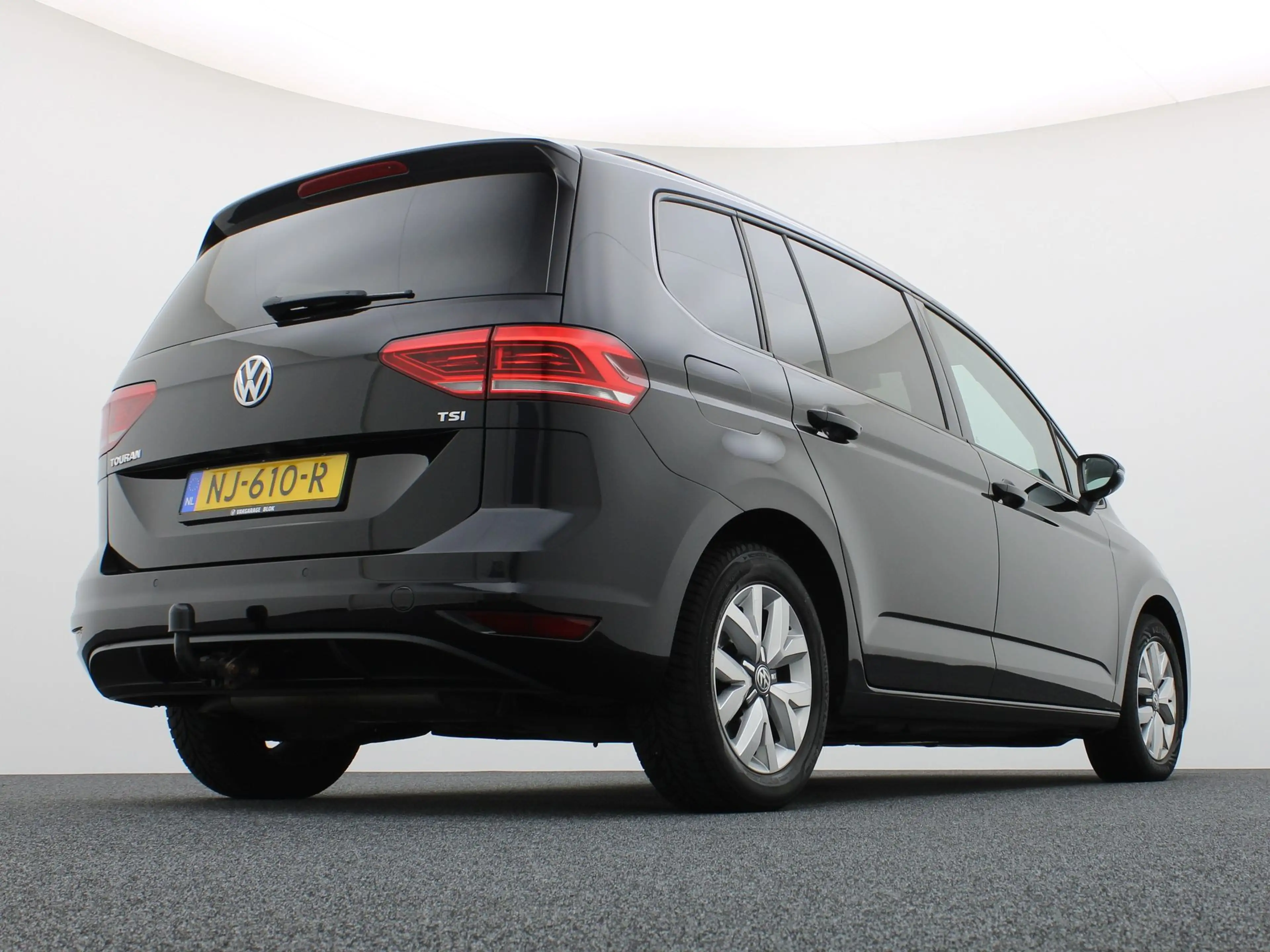 Volkswagen Touran 1.2 TSI Comfortline | Trekhaak | Camera | PDC V&A — photo 41