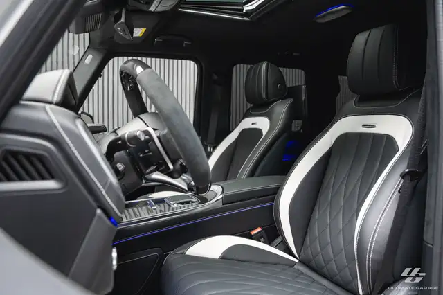 Mercedes-Benz G-Class view 13