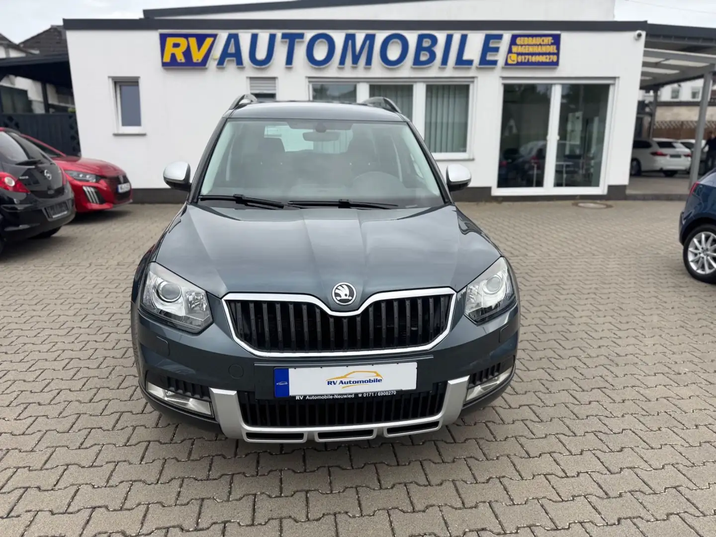 Skoda Yeti Ambition Outdoor 4x4 Gris - 1