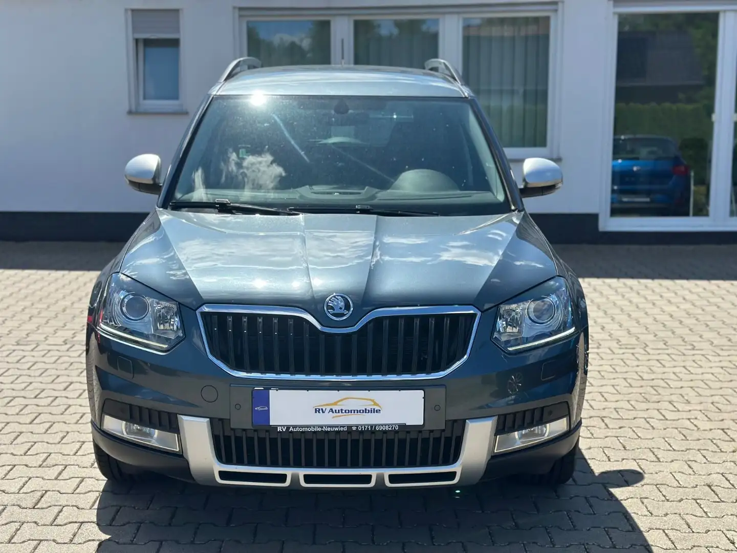 Skoda Yeti Ambition Outdoor 4x4 Grijs - 2