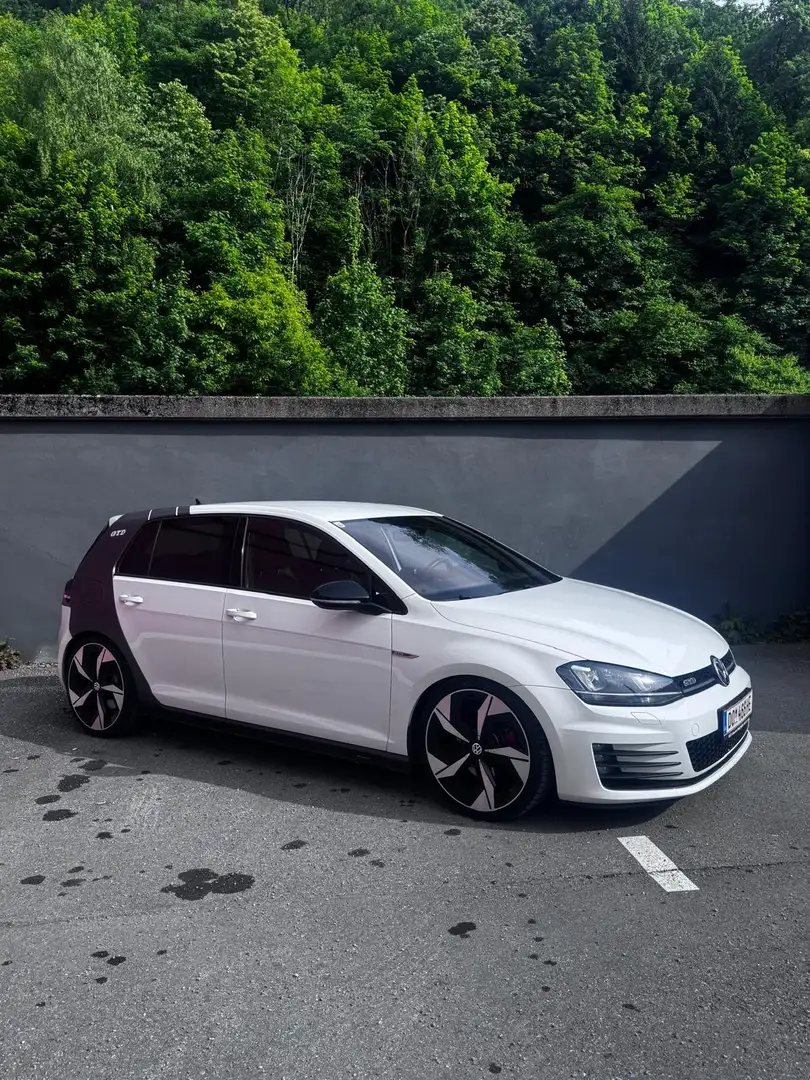 Volkswagen Golf GTD 2,0 TDI - 2