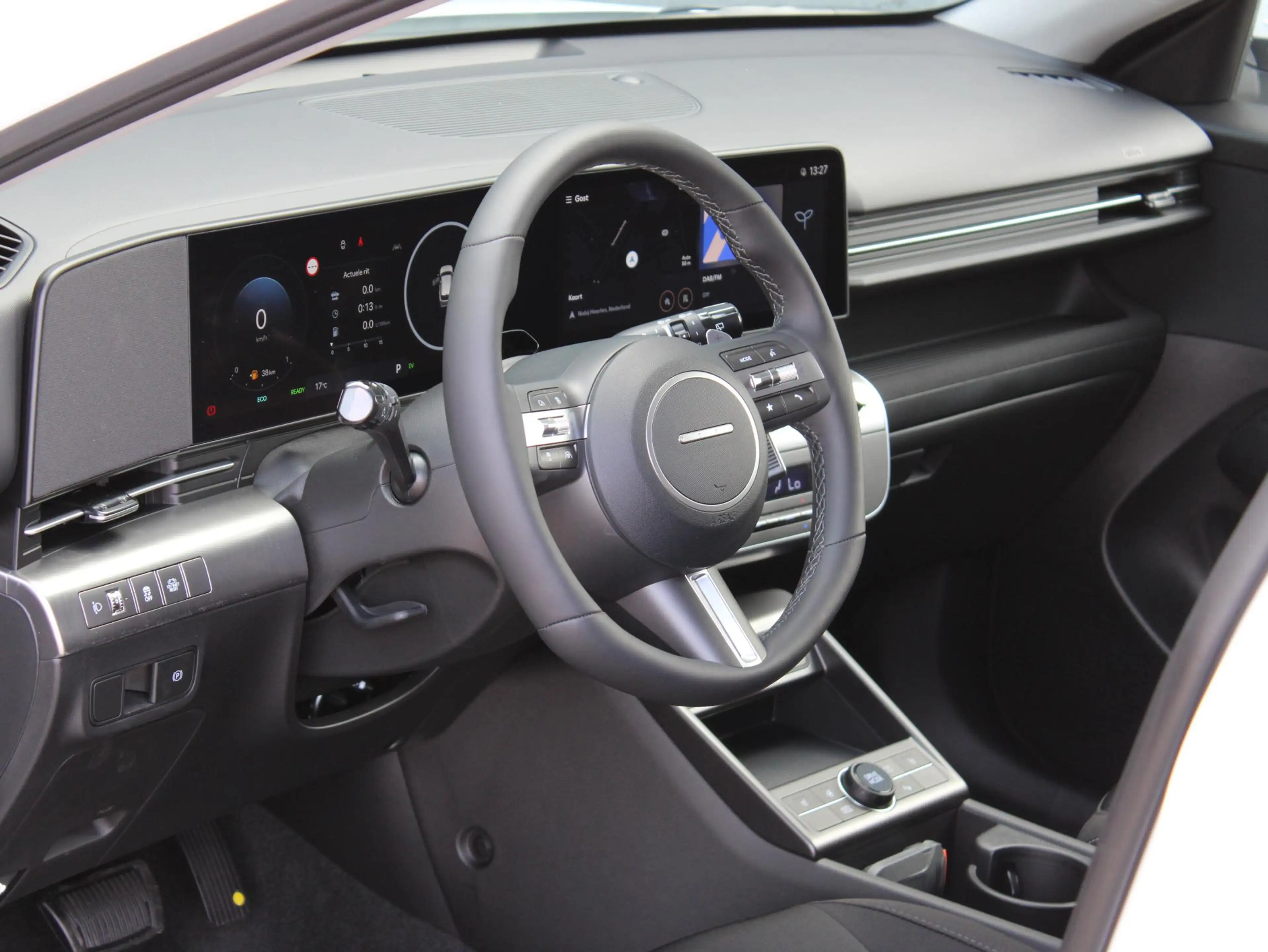Hyundai KONA 1.6 GDI HEV Comfort — photo 10