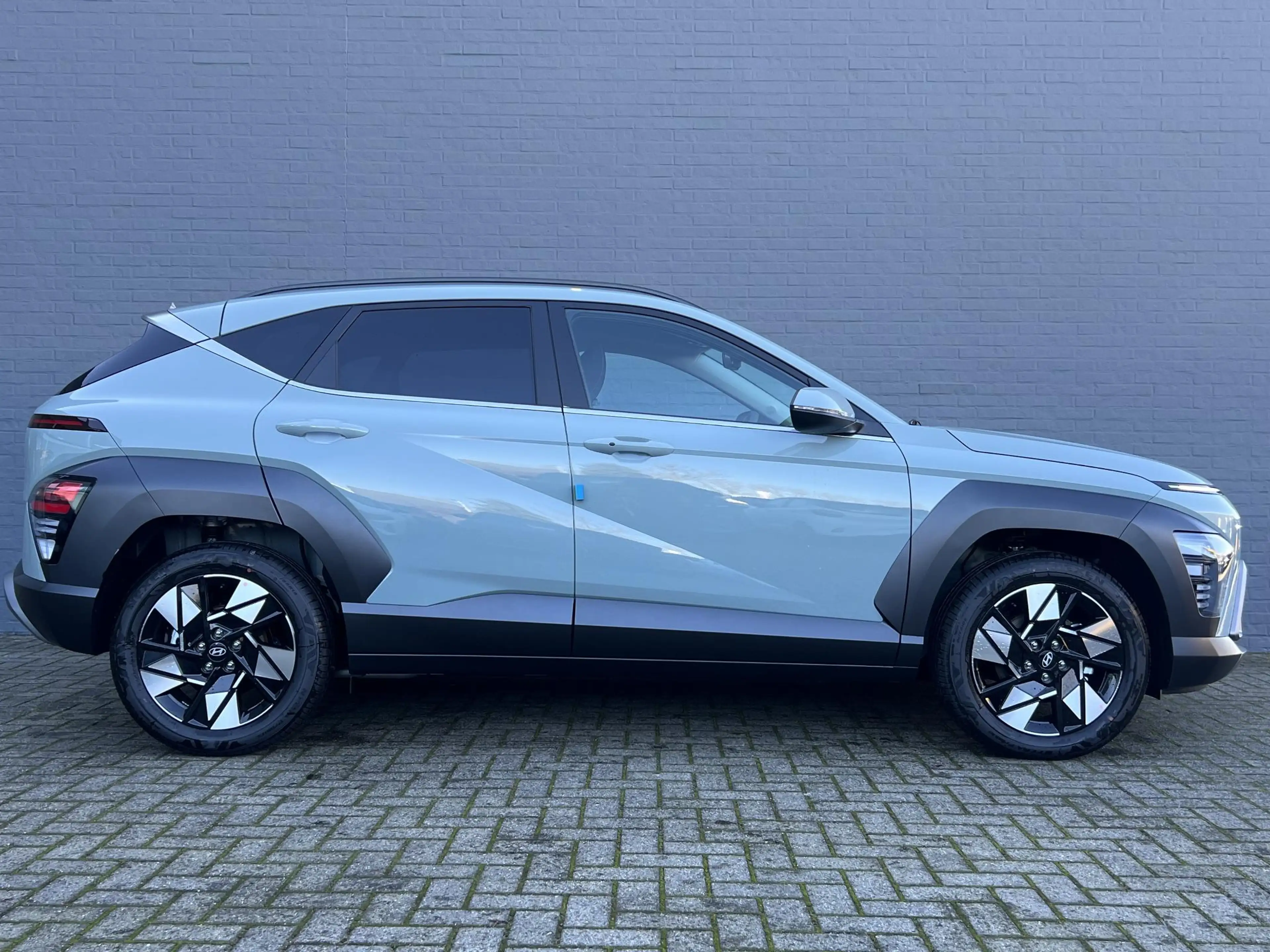 Hyundai KONA 1.6 GDI HEV Comfort — photo 4