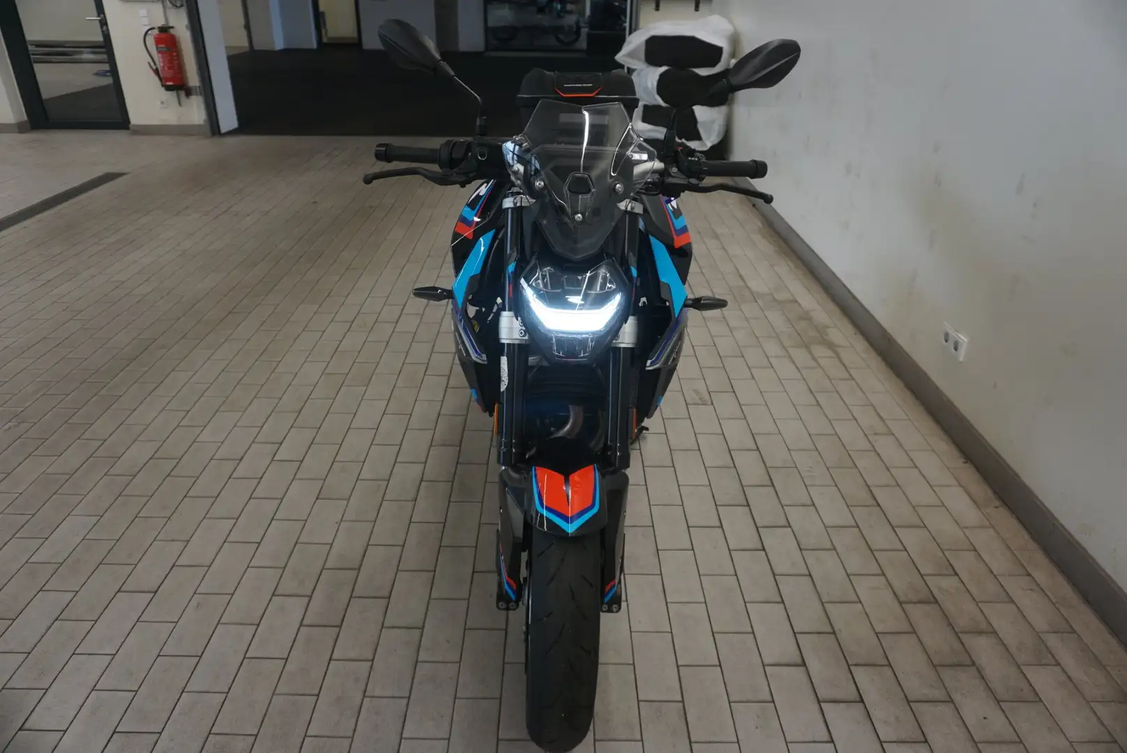 BMW F 900 R F 900 R Schwarz - 2