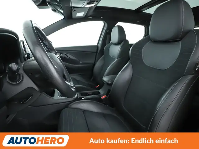 Hyundai i30 view 10