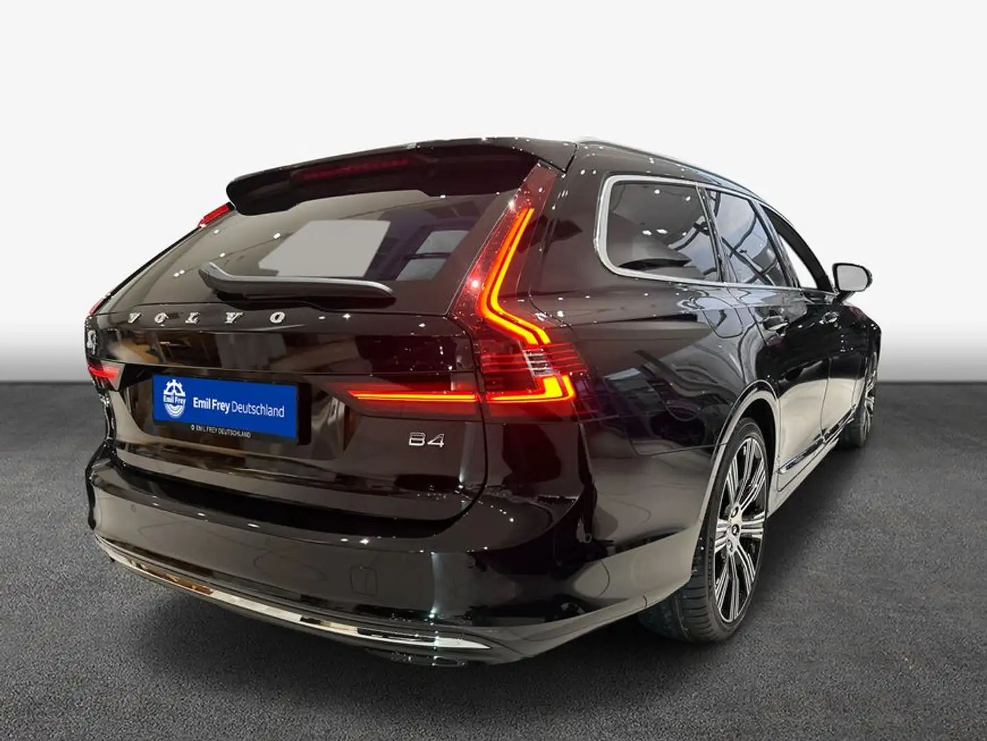 Volvo V90 B4 D Plus Bright Černá - 2