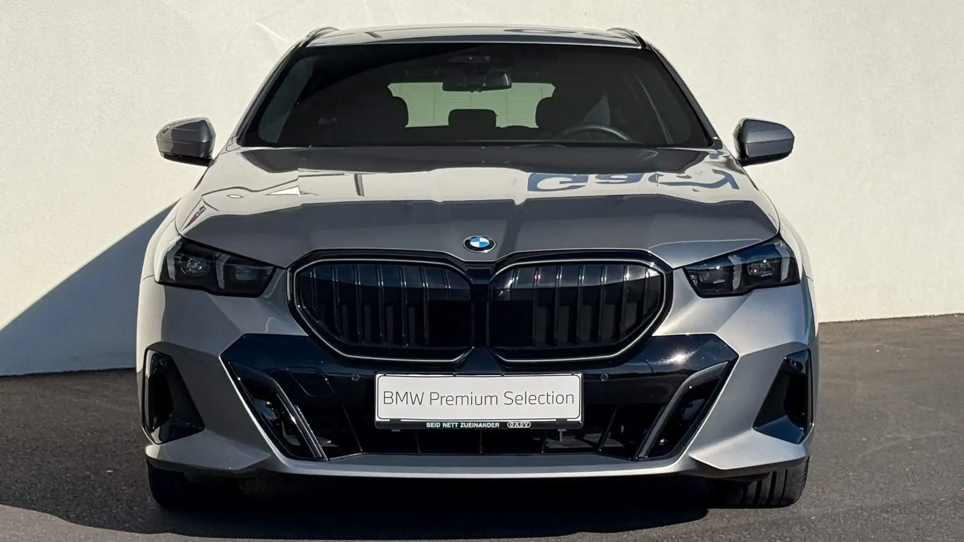 BMW 540 d MHEV xDrive M-Sportpaket Pro Grau - 2
