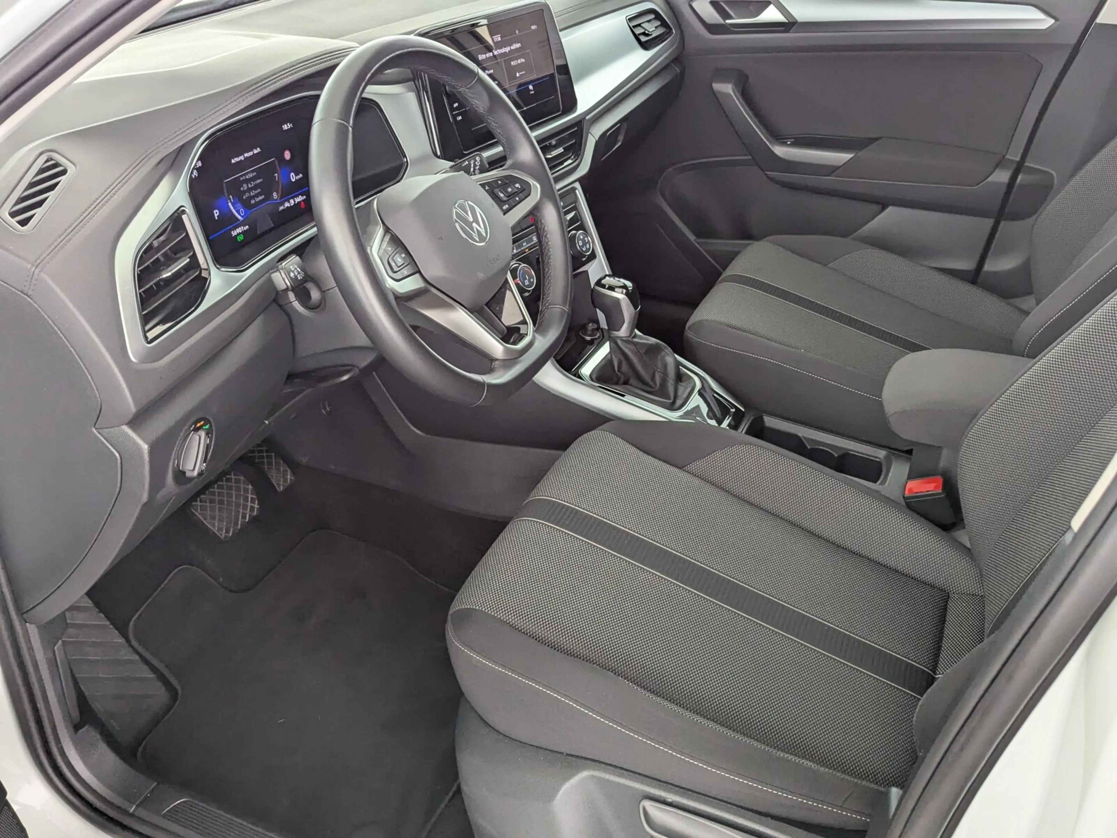 Volkswagen T-Roc T-Roc 1.5 TSI Life DSG LED+CARPLAY+SHZ+PDC+ Klima — photo 14