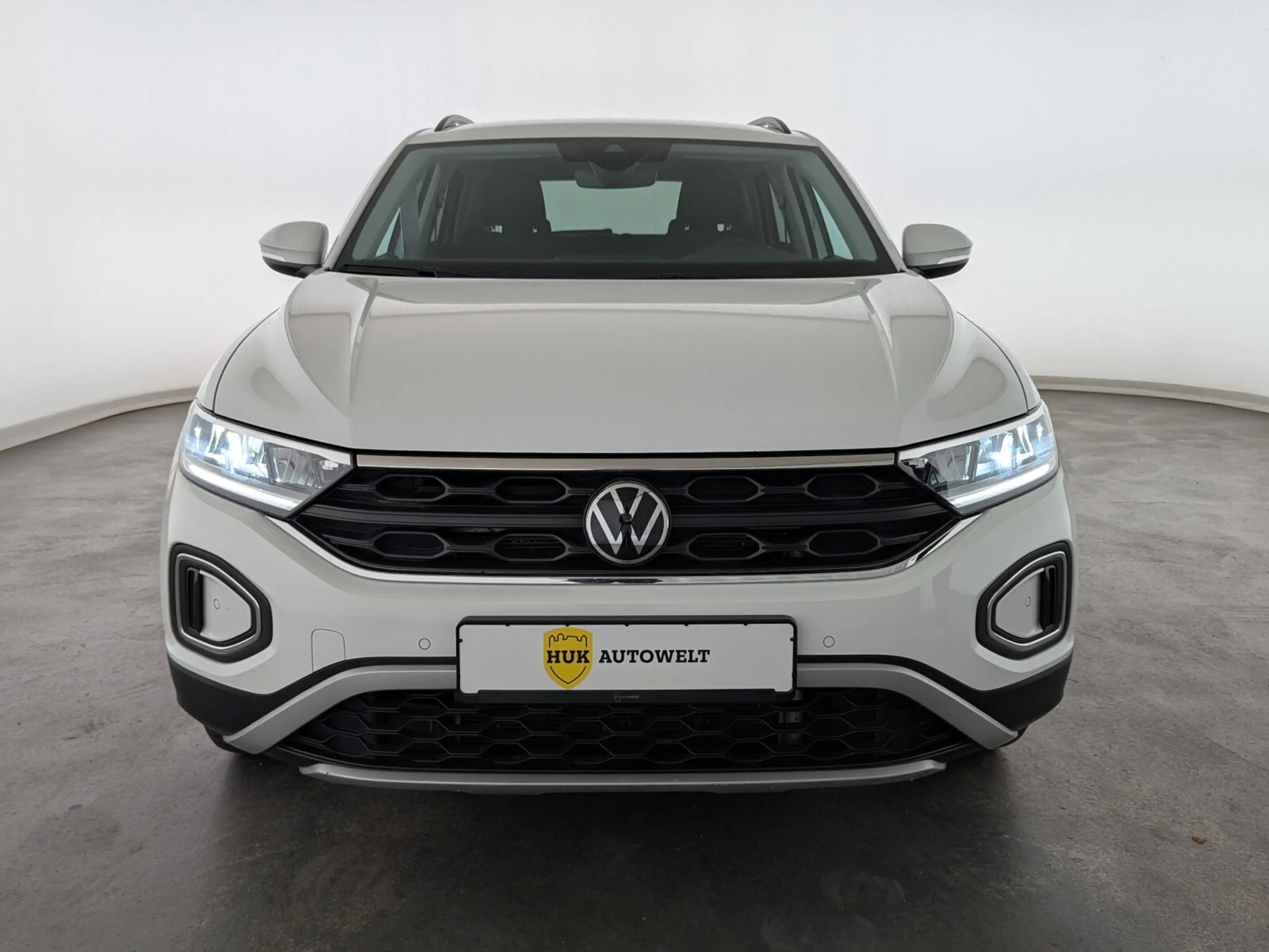 Volkswagen T-Roc T-Roc 1.5 TSI Life DSG LED+CARPLAY+SHZ+PDC+ Klima — photo 2