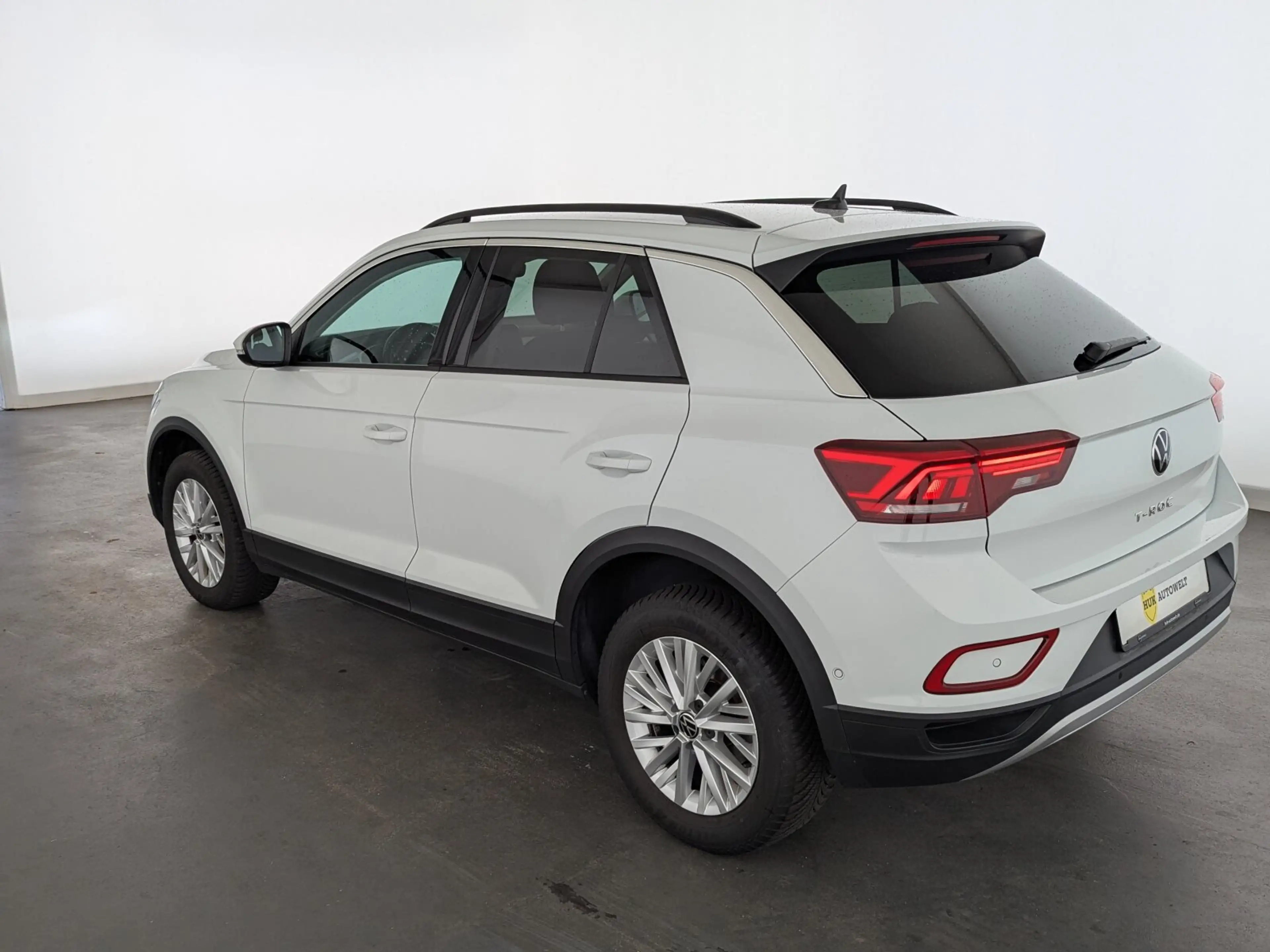 Volkswagen T-Roc T-Roc 1.5 TSI Life DSG LED+CARPLAY+SHZ+PDC+ Klima — photo 9