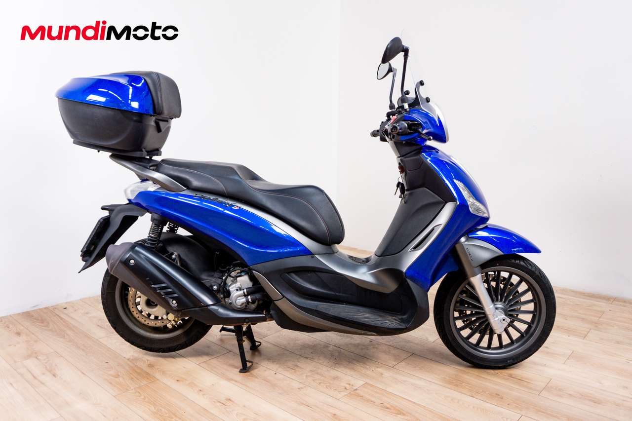 Piaggio Beverly 300