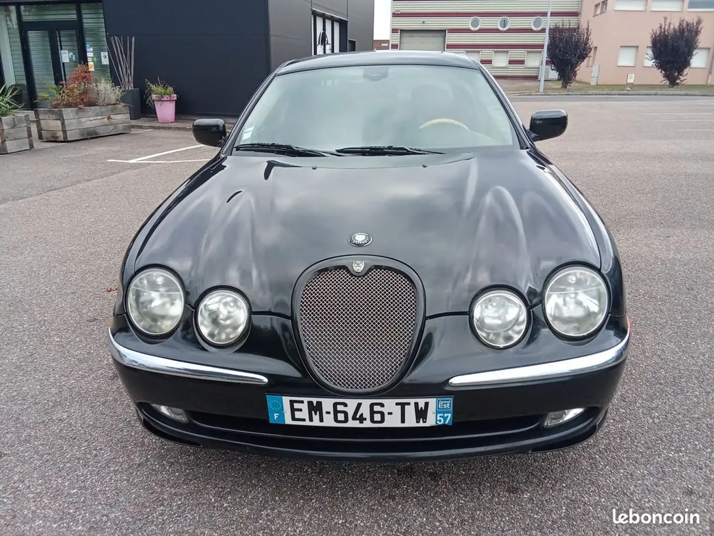 Jaguar S-Type Belle stype 4l v8 2000 pack tbe ct ok reprise Noir - 1