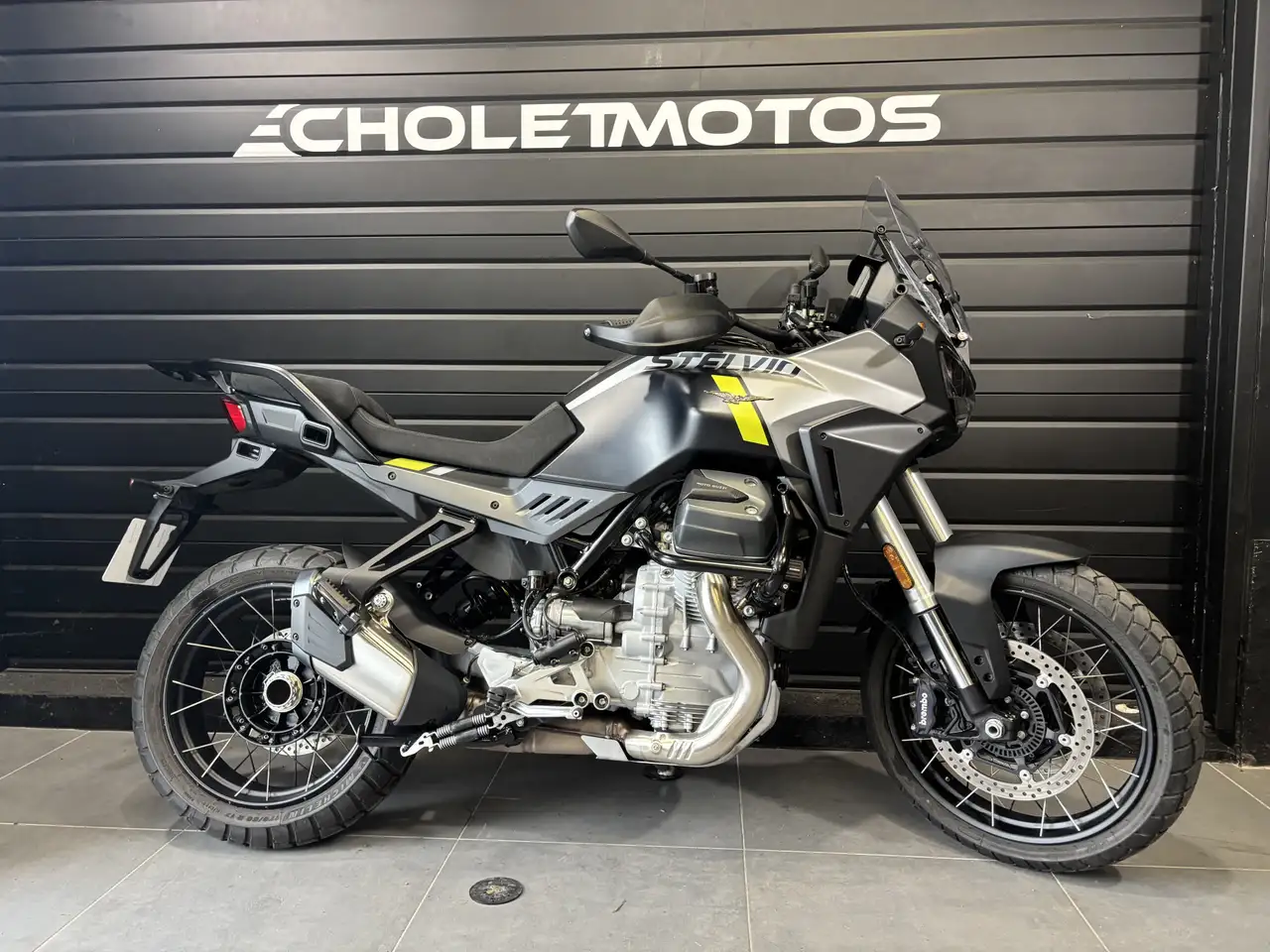 Moto Guzzi Stelvio