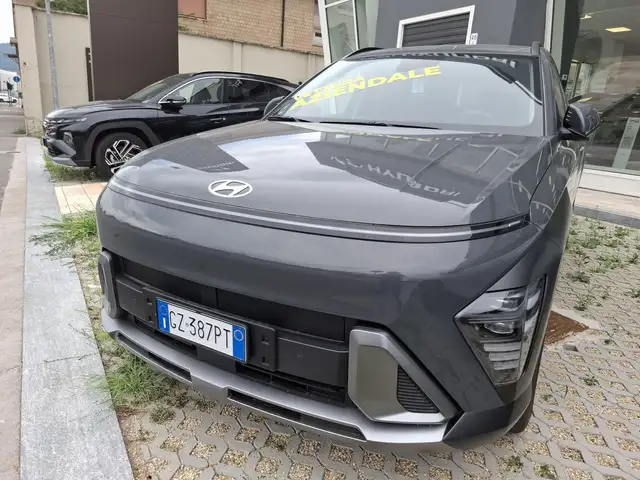Hyundai Kona view 5